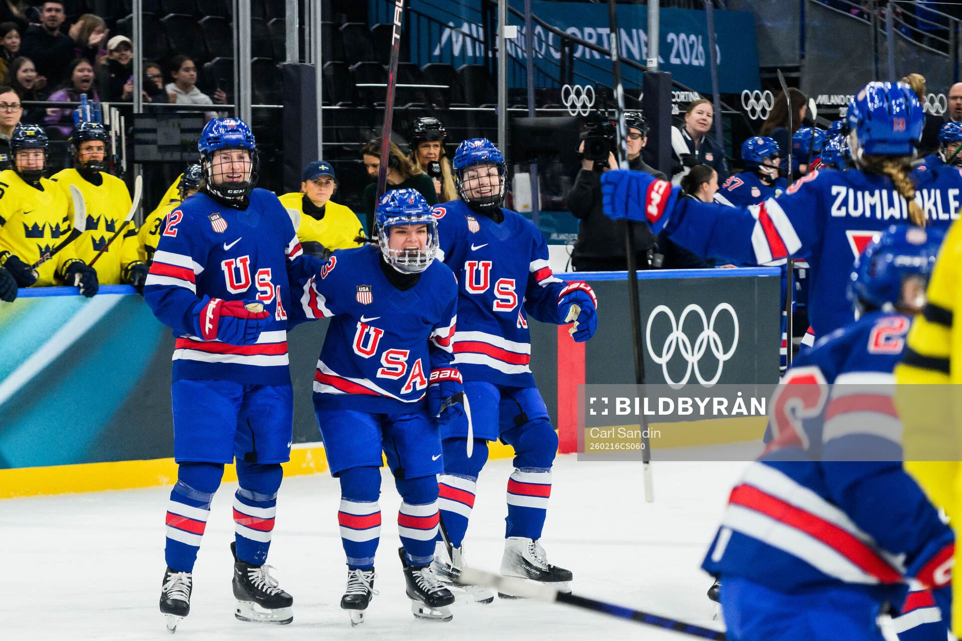 Cayla Barnes of USA celebrates