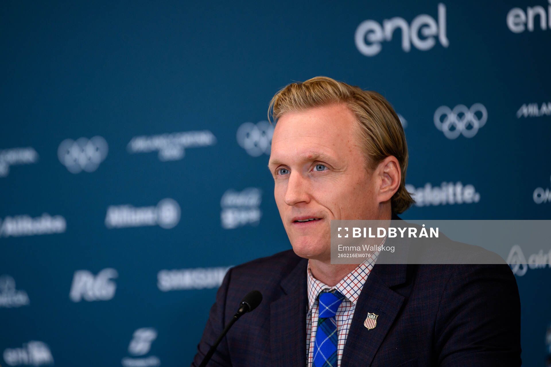 Head coach John Wroblewski of USA at a press conference
