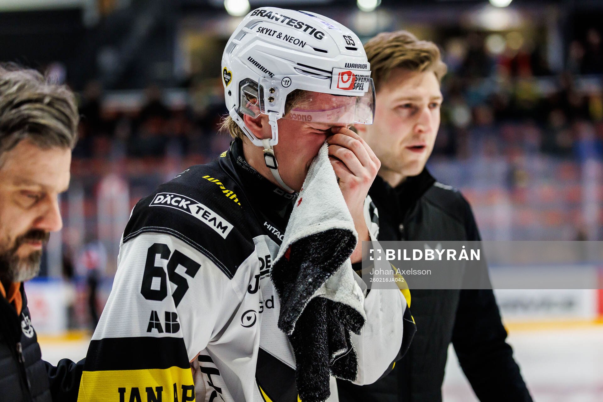 Västerås Karl Annborn lämnar isen