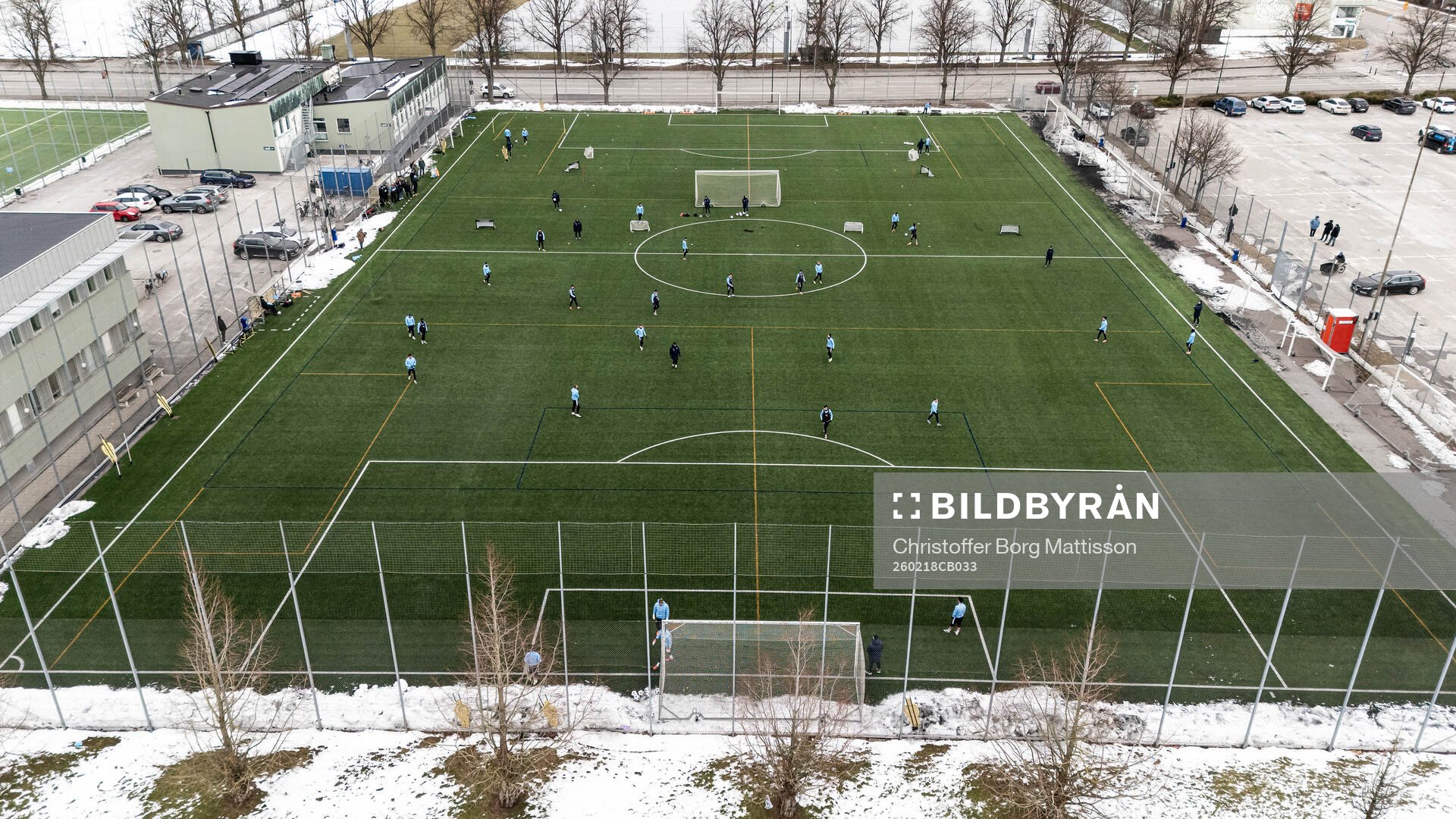 Drönarvy över en träning med Malmö FF