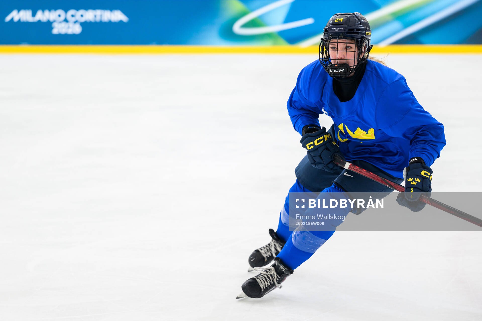 Ebba Hedqvist of Sweden at an ice hockey practice session