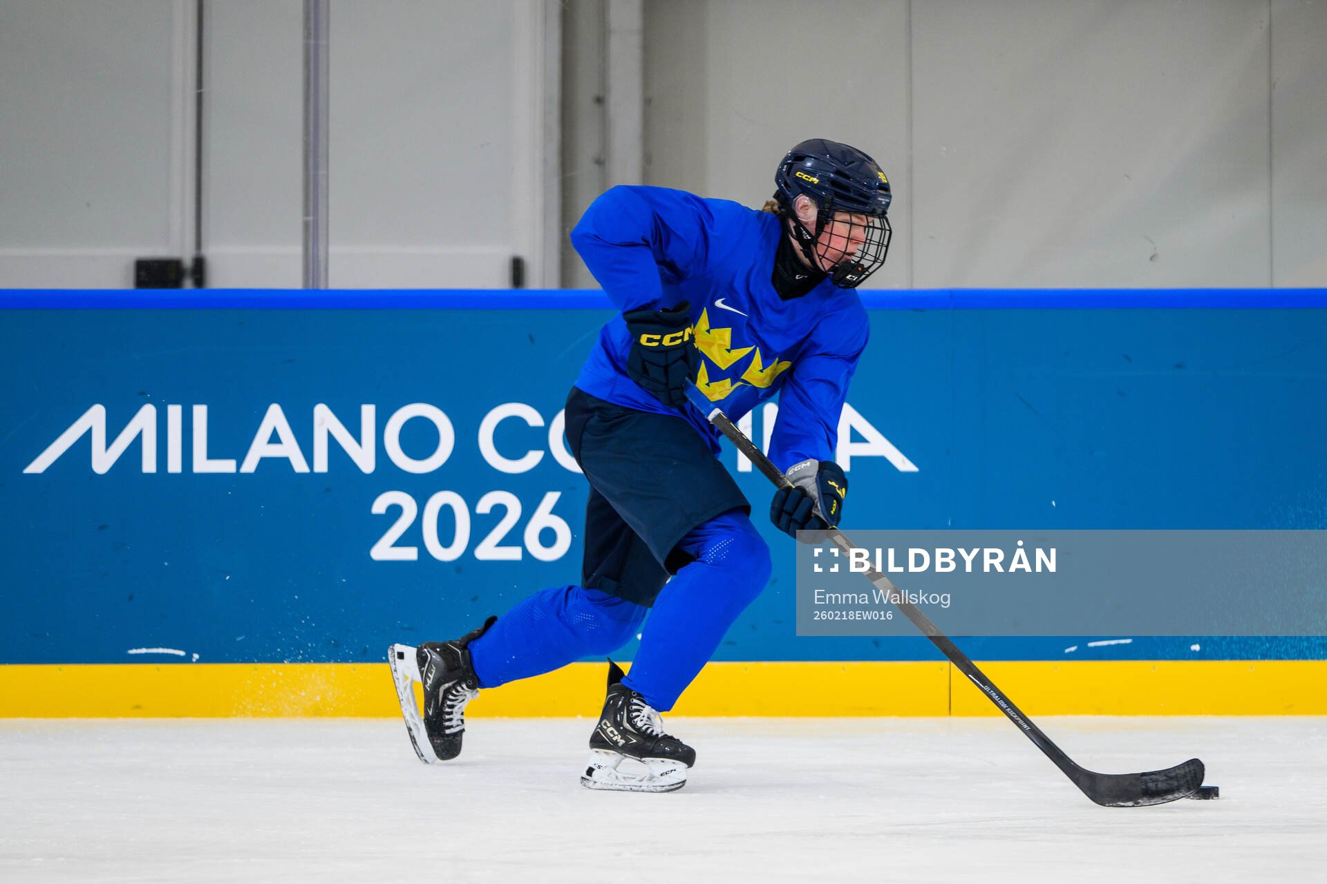 Sara Hjalmarsson of Sweden at an ice hockey practice session