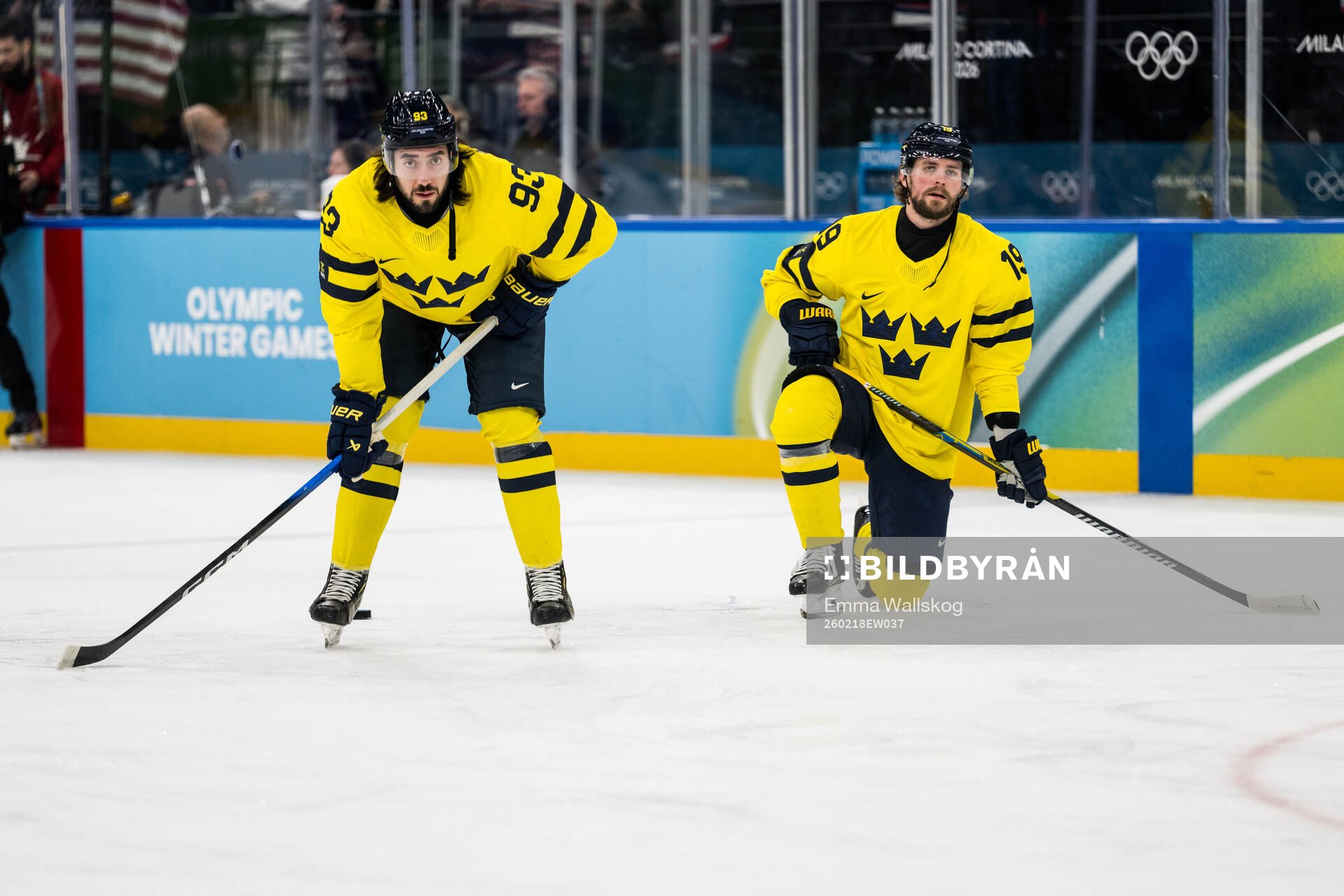 Mika Zibanejad and Adrian Kempe of Sweden