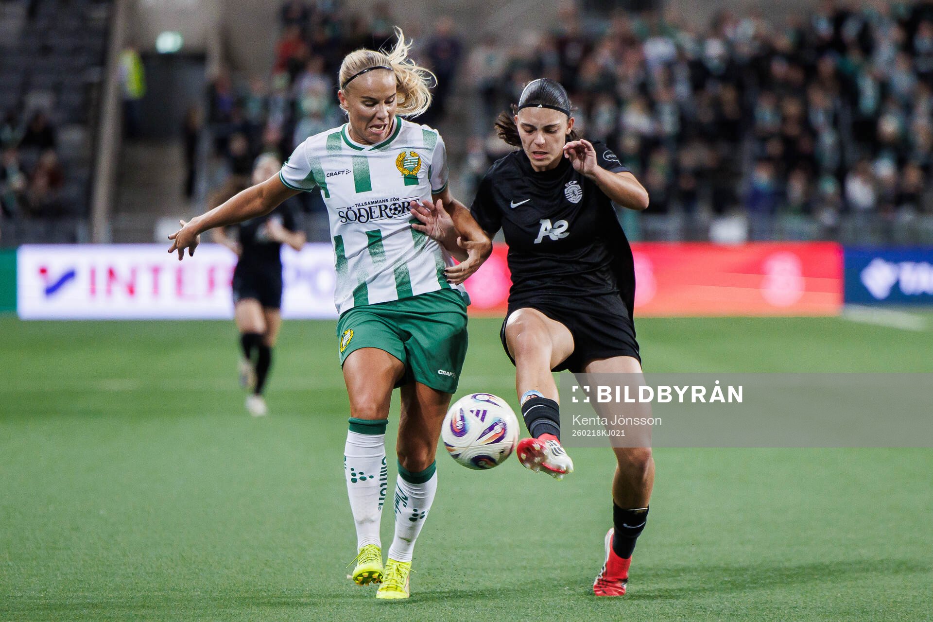 Stina Lennartsson of Hammarby and Érica Cancelinha of