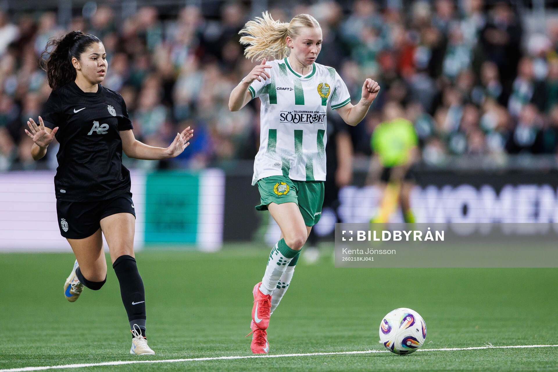 Jeneva Hernandez Gray of Sporting Club de Portugal and