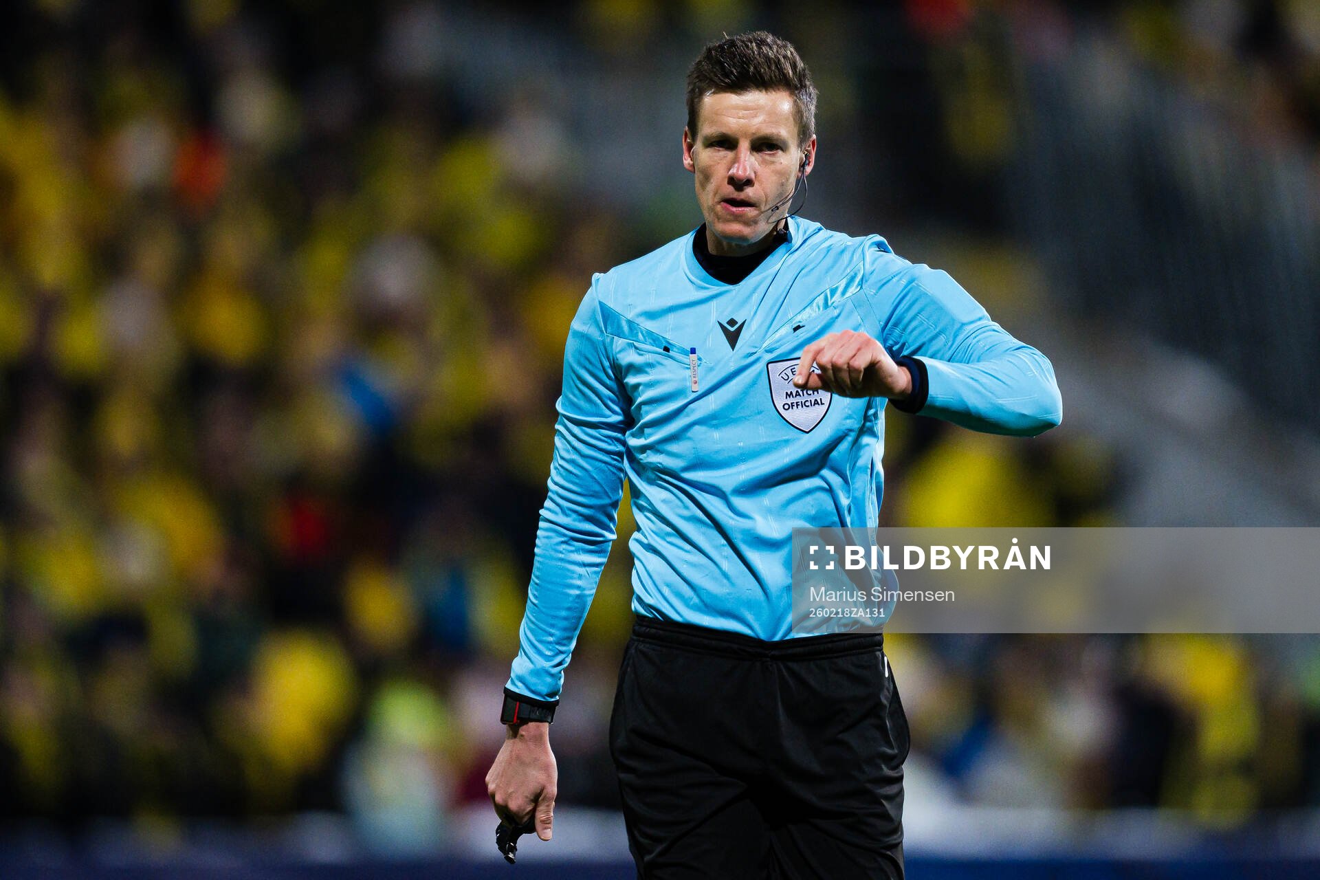 Daniel Siebert, referee