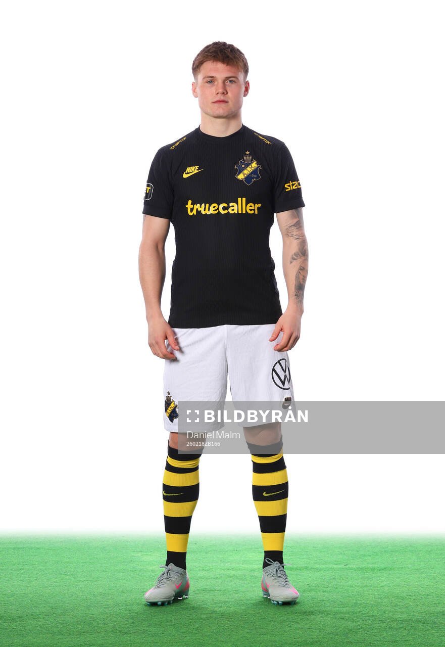 s Erik Flataker