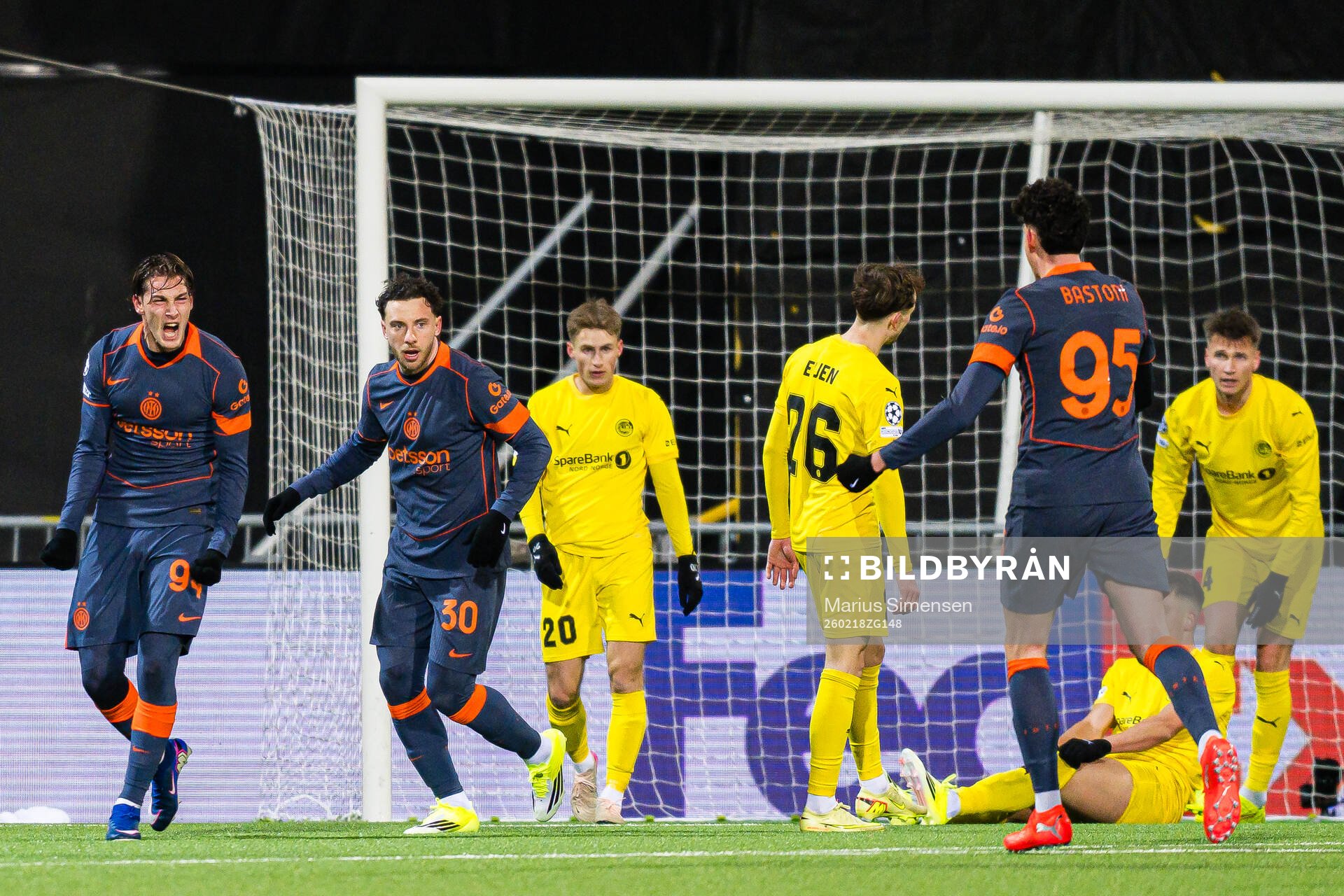 Pio Esposito of Inter celebrates