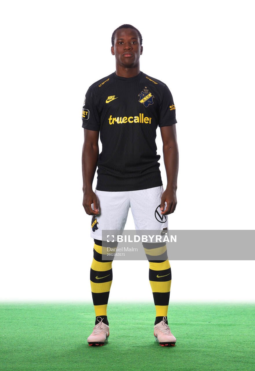 s Stanley Omondi