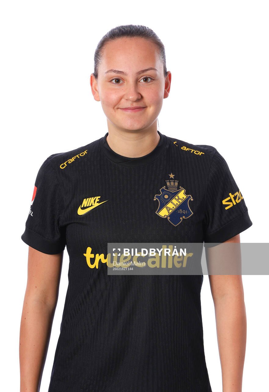 s Janelle Yilmaz