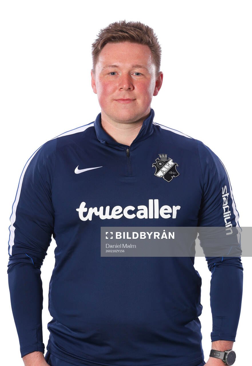 s fystränare Lukas Sinkunas