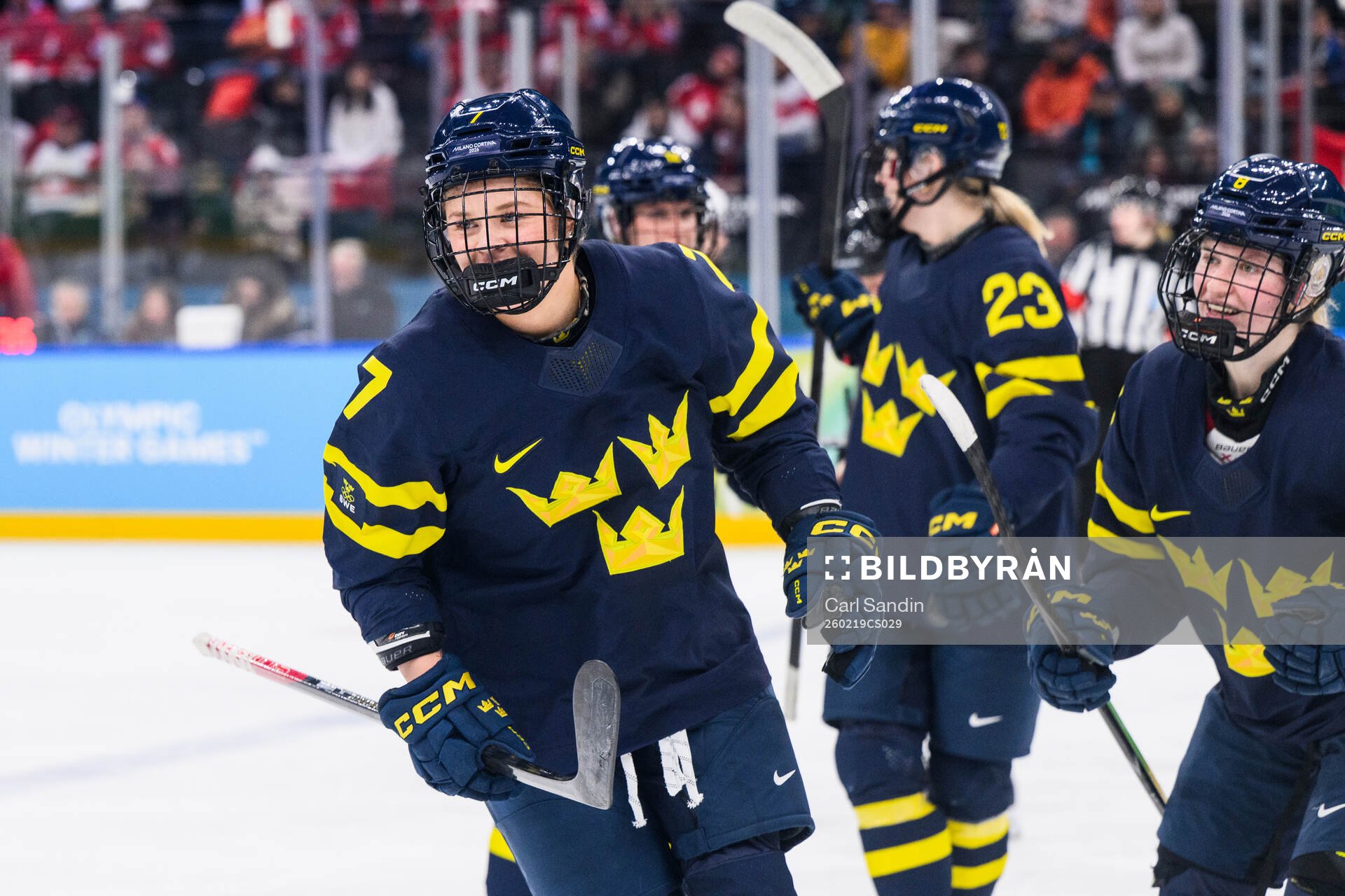 Mira Jungåker of Sweden celebrates scoring 0-1 in the