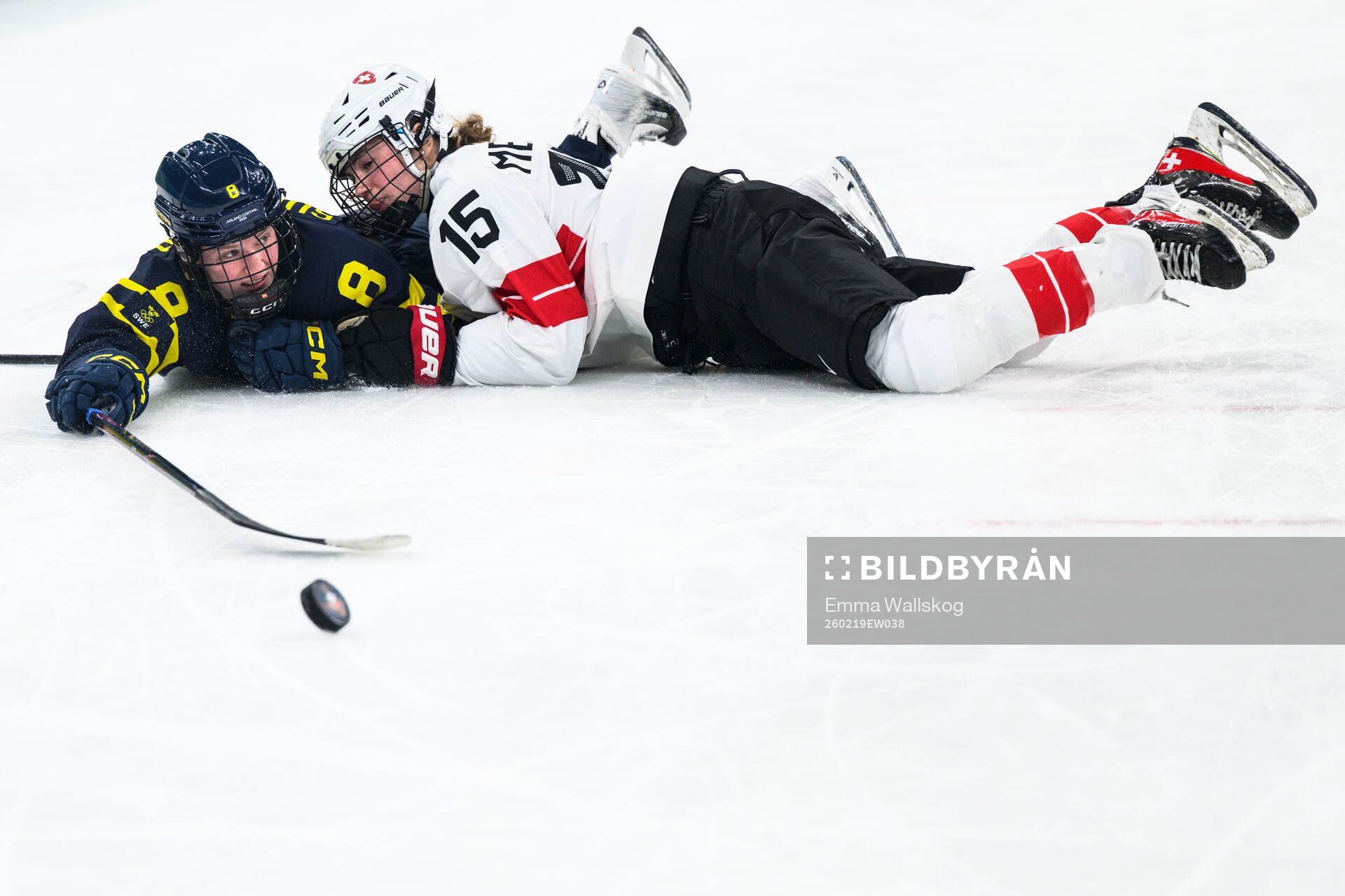 Hilda Svensson of Sweden and Laure Meriguet of Switzerland