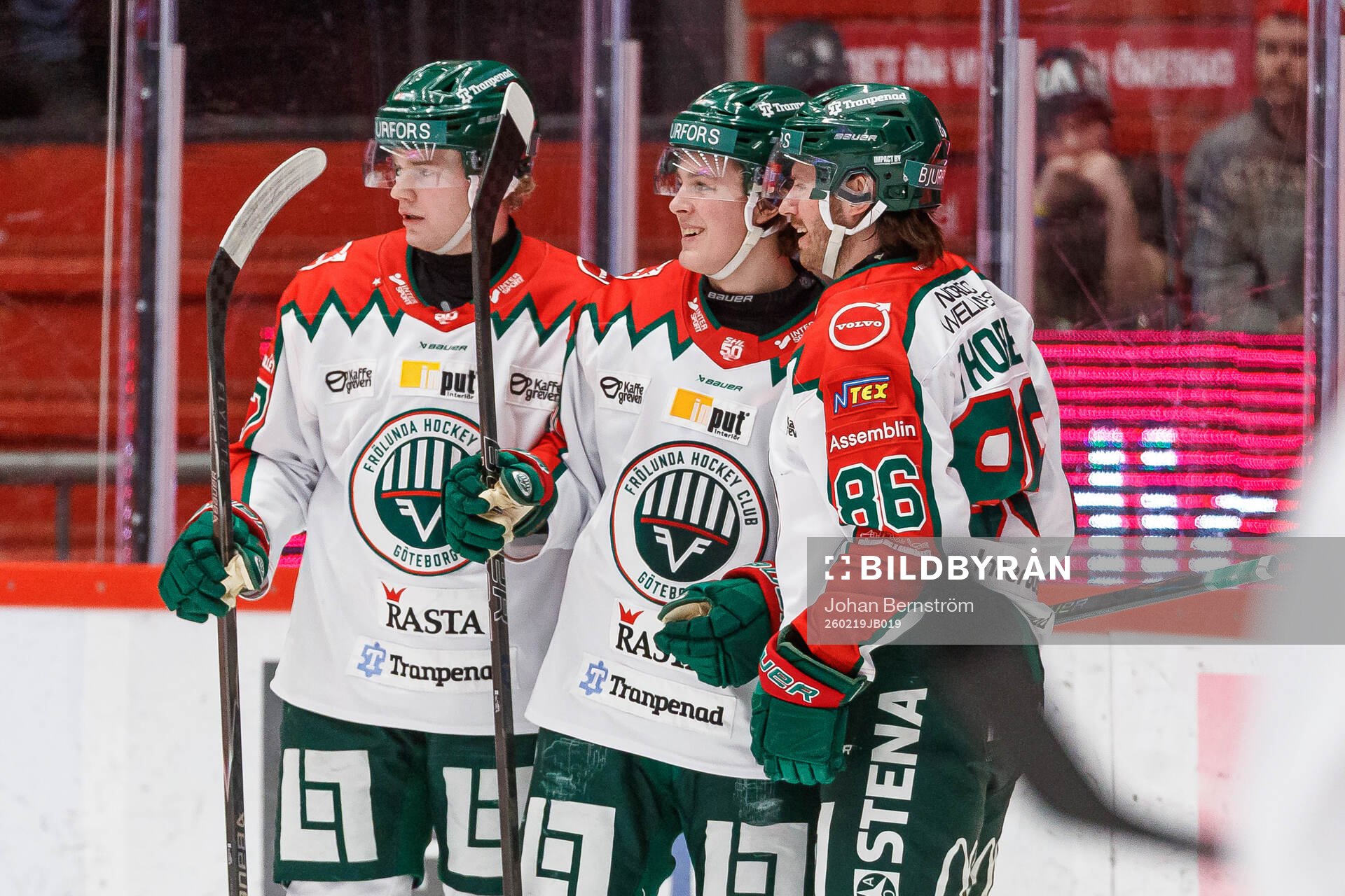 Frölundas Ivar Stenberg jublar
