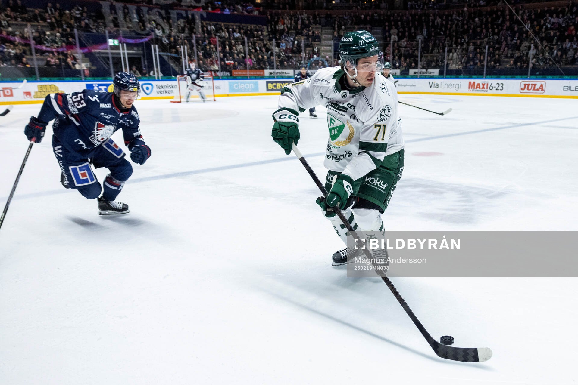 Linköpings Adam Hofbauer och Färjestads Viktor Lodin