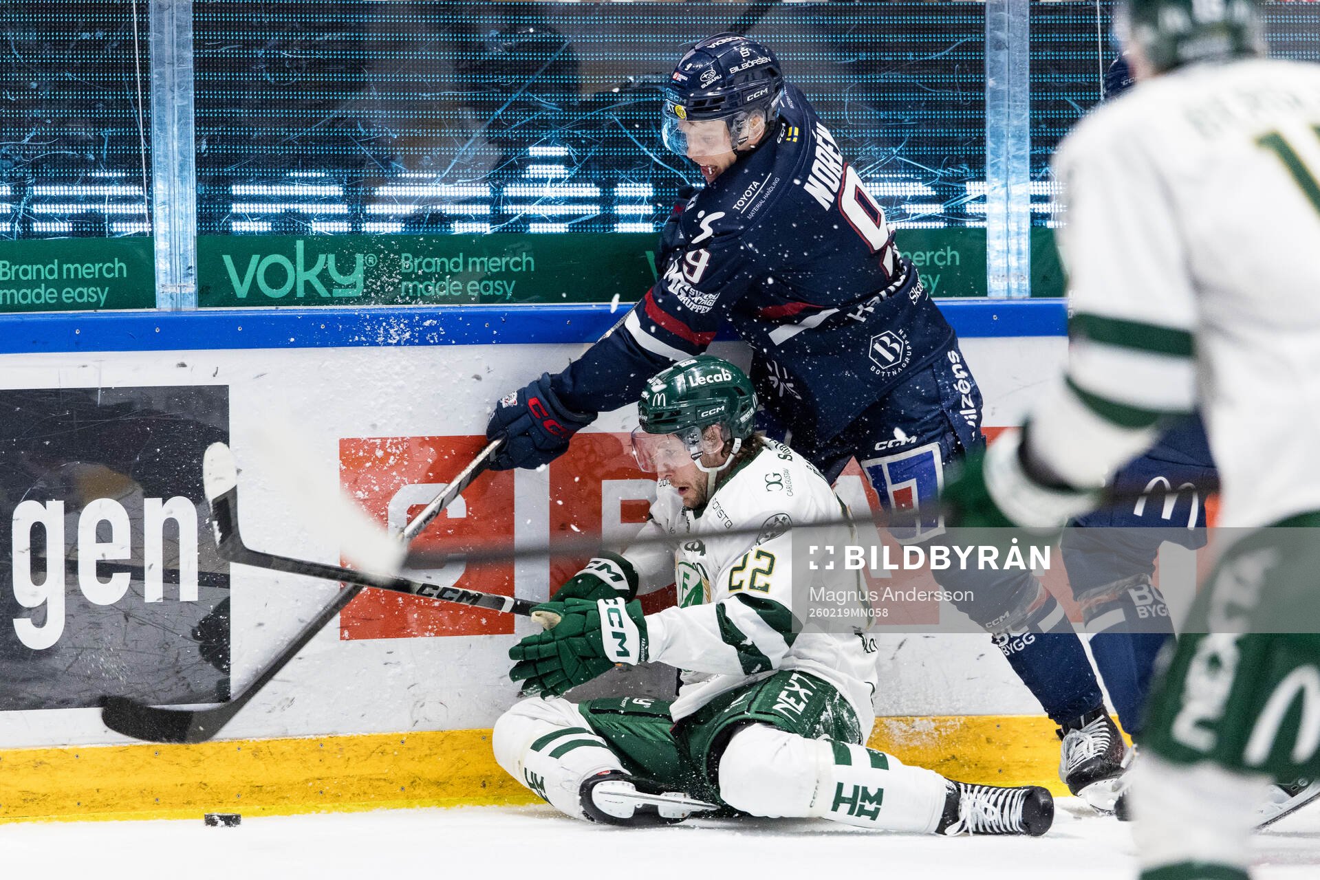Linköpings Erik Norén och Färjestads Per Åslund
