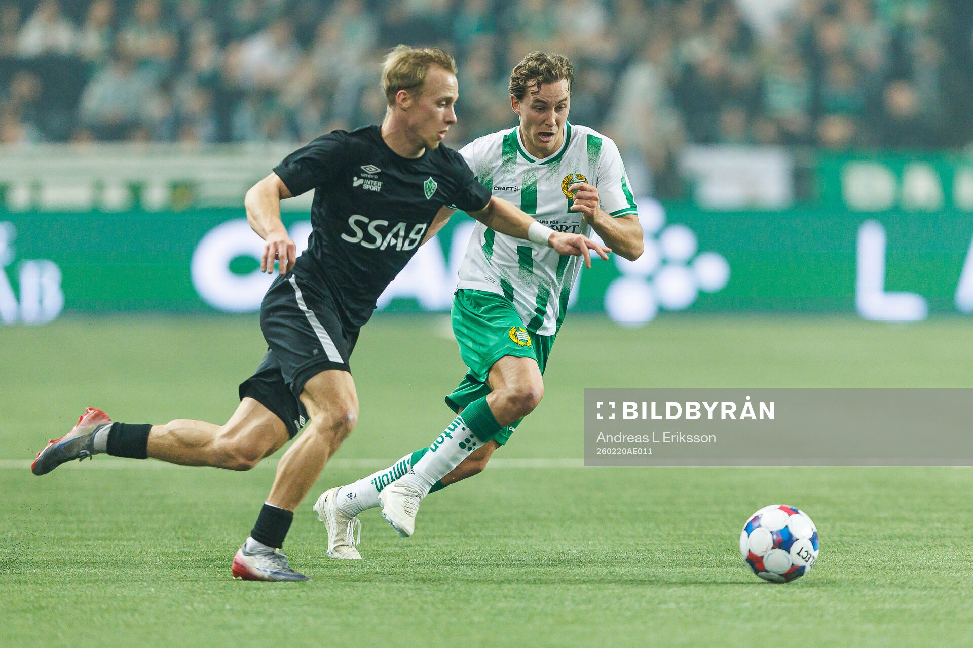 Brages Alex Mortensen och Hammarbys Hampus Skoglund