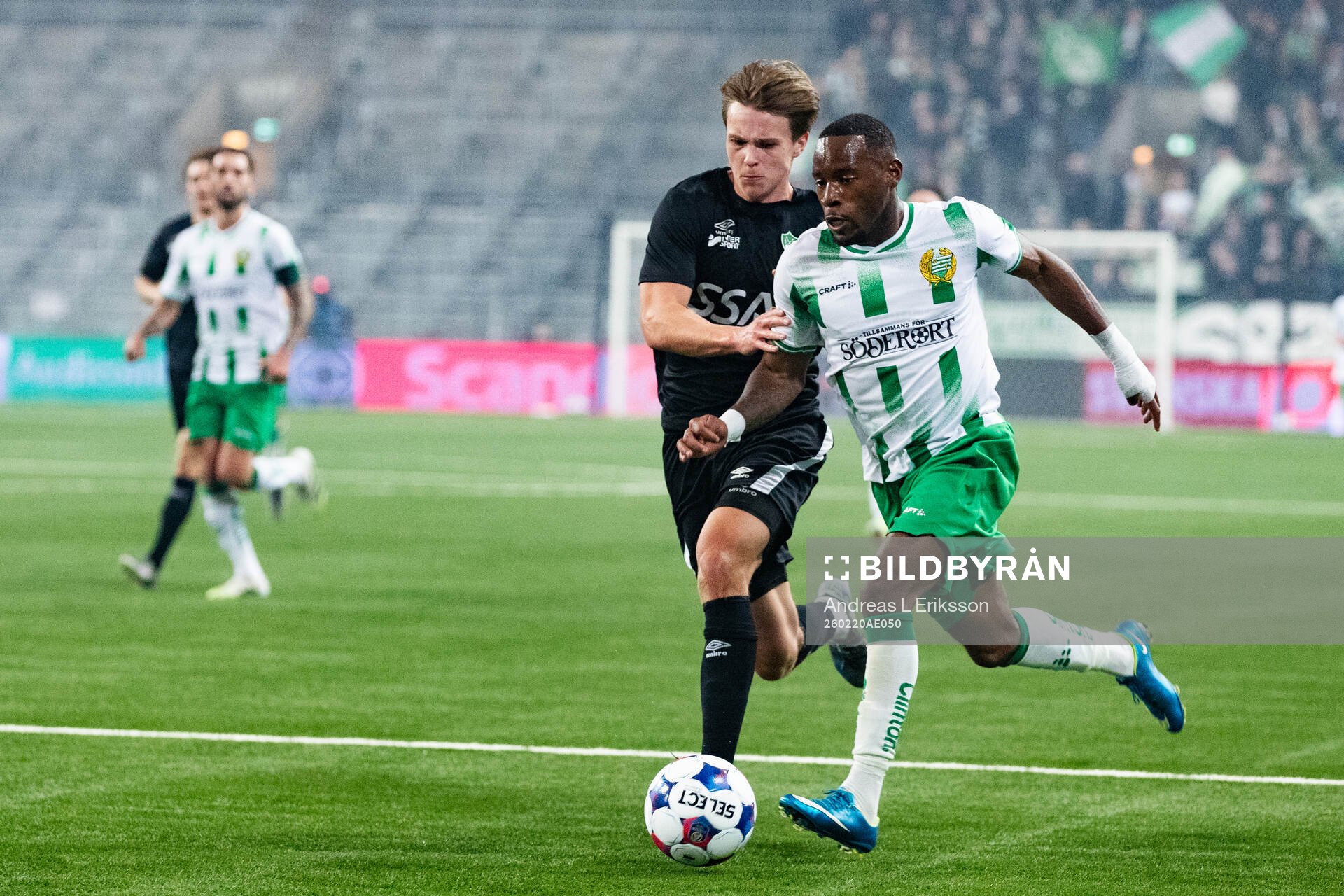 Brages Noah Östberg och Hammarbys Okeke Obilor Denzel