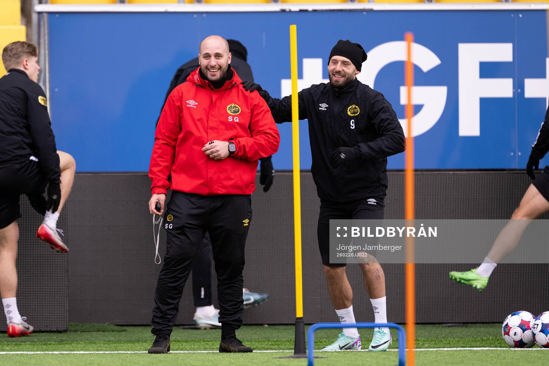Fystränare Stefanos Giogos och Arber Zeneli