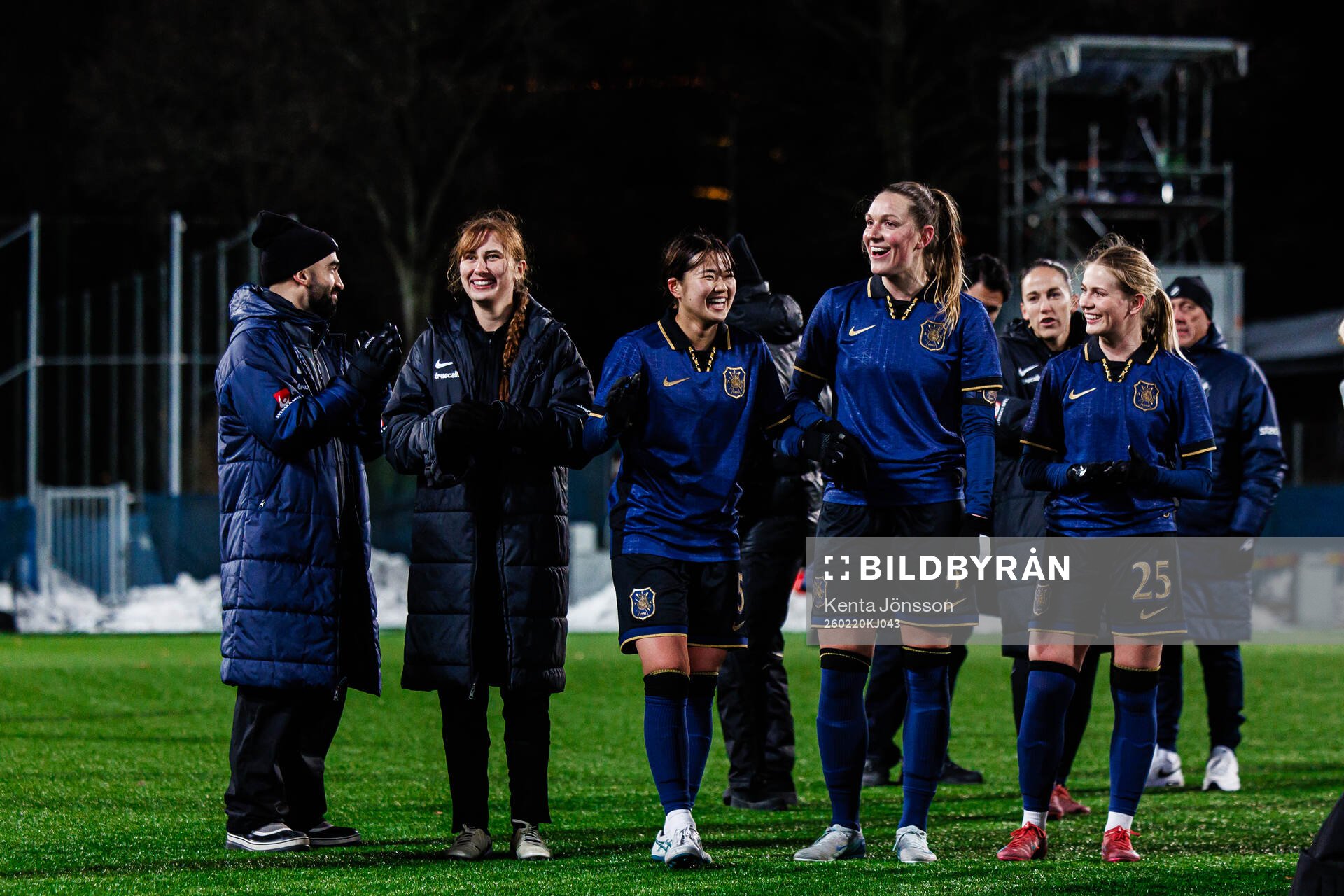 AIKs Olivia Garcia, Haruna Tabata, Jennie Nordin och Olivia