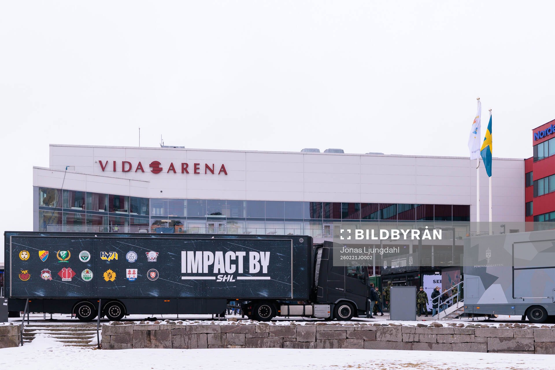 SHL Impact Tour utanför Vida arena före ishockeymatchen i