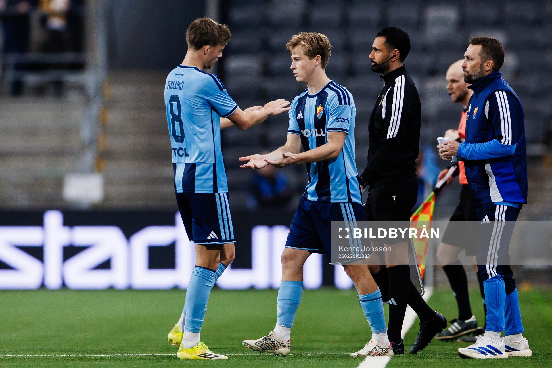 Djurgårdens Bo Hegland byts in mot Patric Åslund