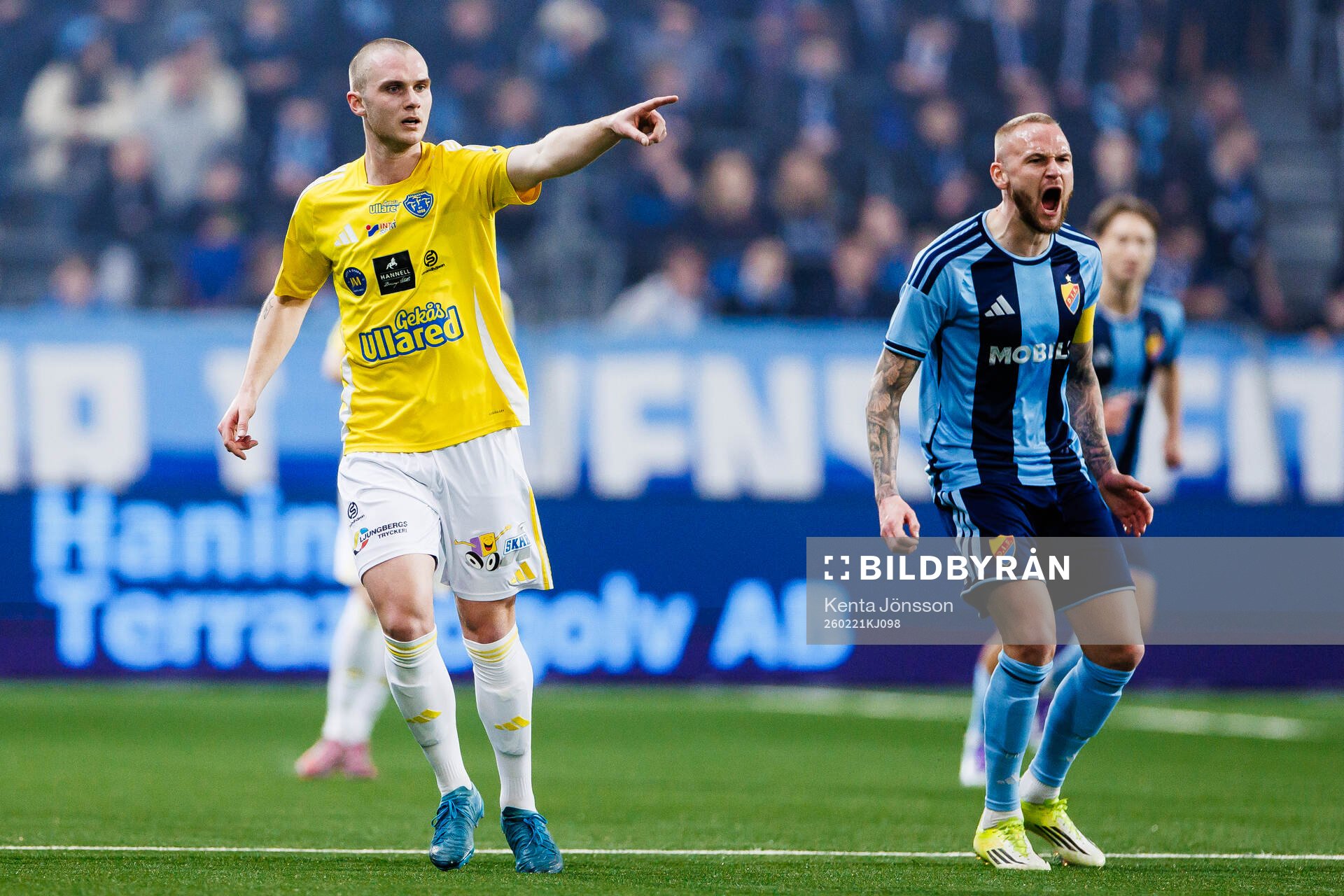 Falkenbergs Nils Bertilsson och Djurgårdens Adam Ståhl
