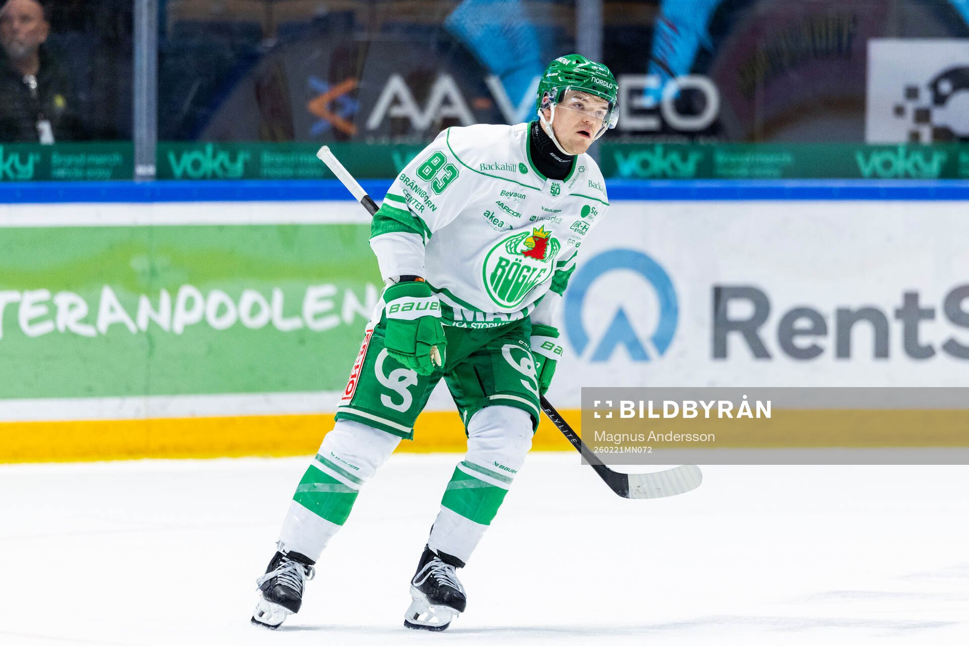 Rögles Karson Kuhlman jublar