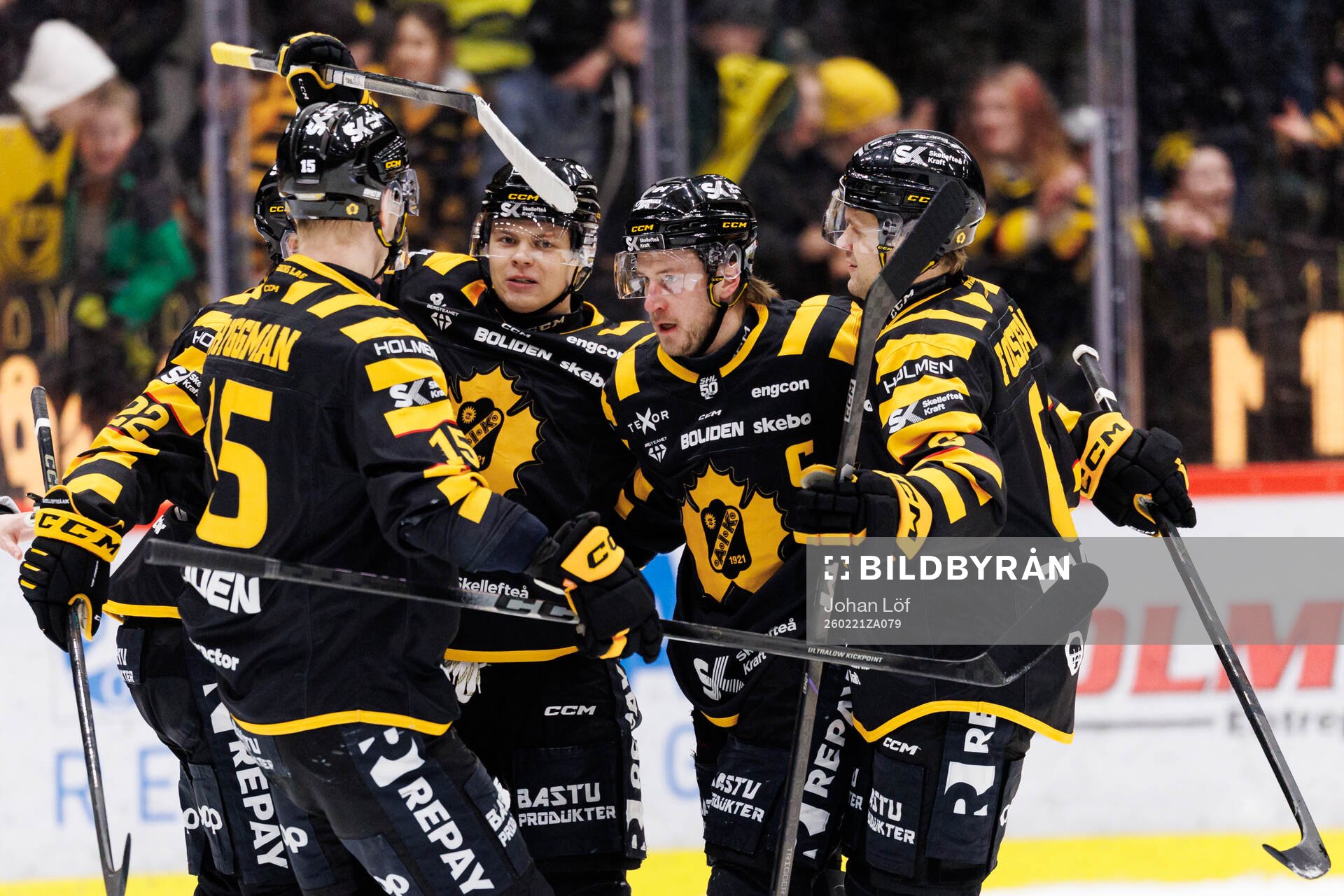 Skellefteås Jonathan Pudas jublar