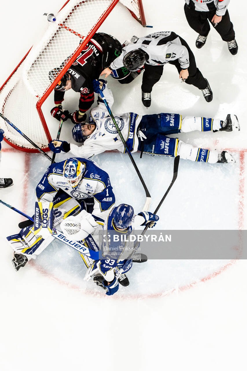 Leksands målvakt Marcus Gidlöf och Leksands Matt Caito