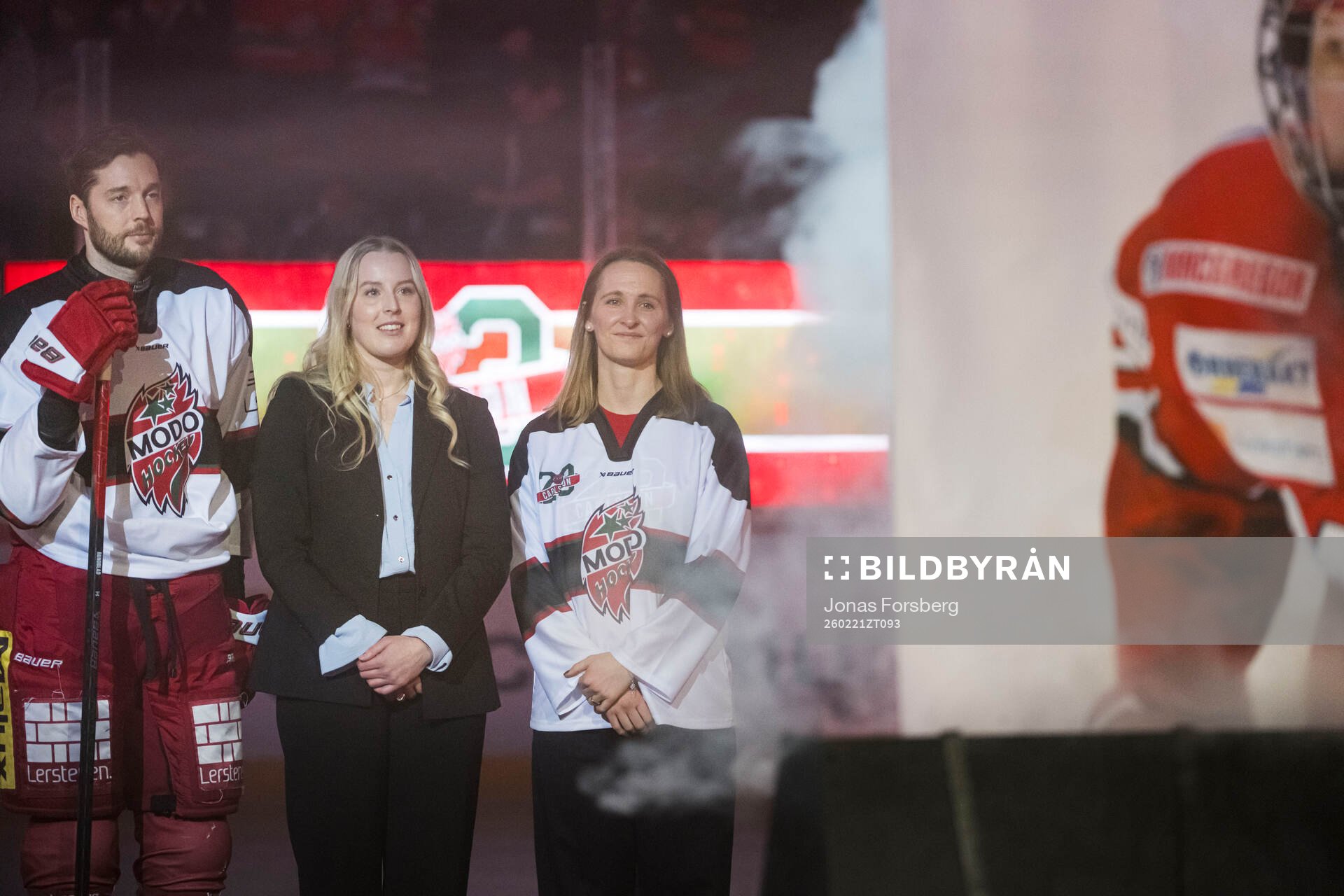 Hyllning för Modos Olivia Carlsson som firades med en