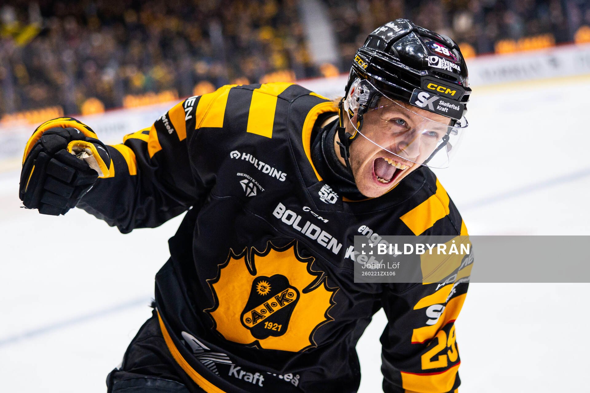 Skellefteås Mikkel Aagaard jublar