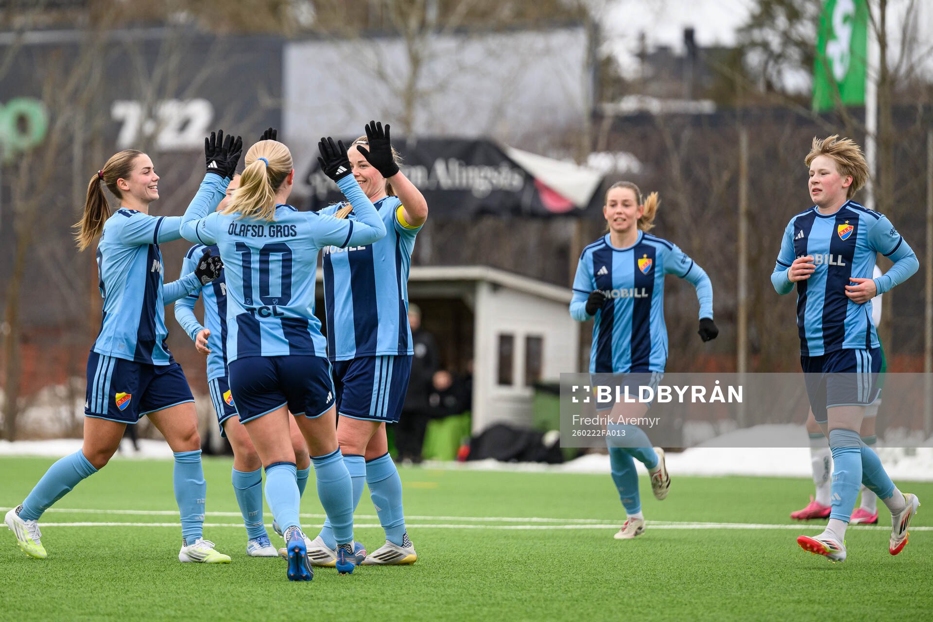 Djurgårdens Therese Åsland jublar