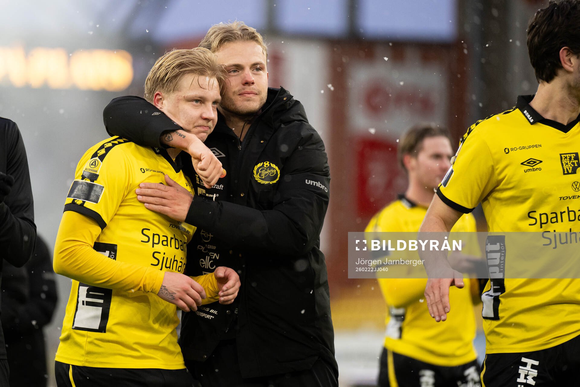 Elfsborgs Altti Hellemaa och Frederik Ihler jublar