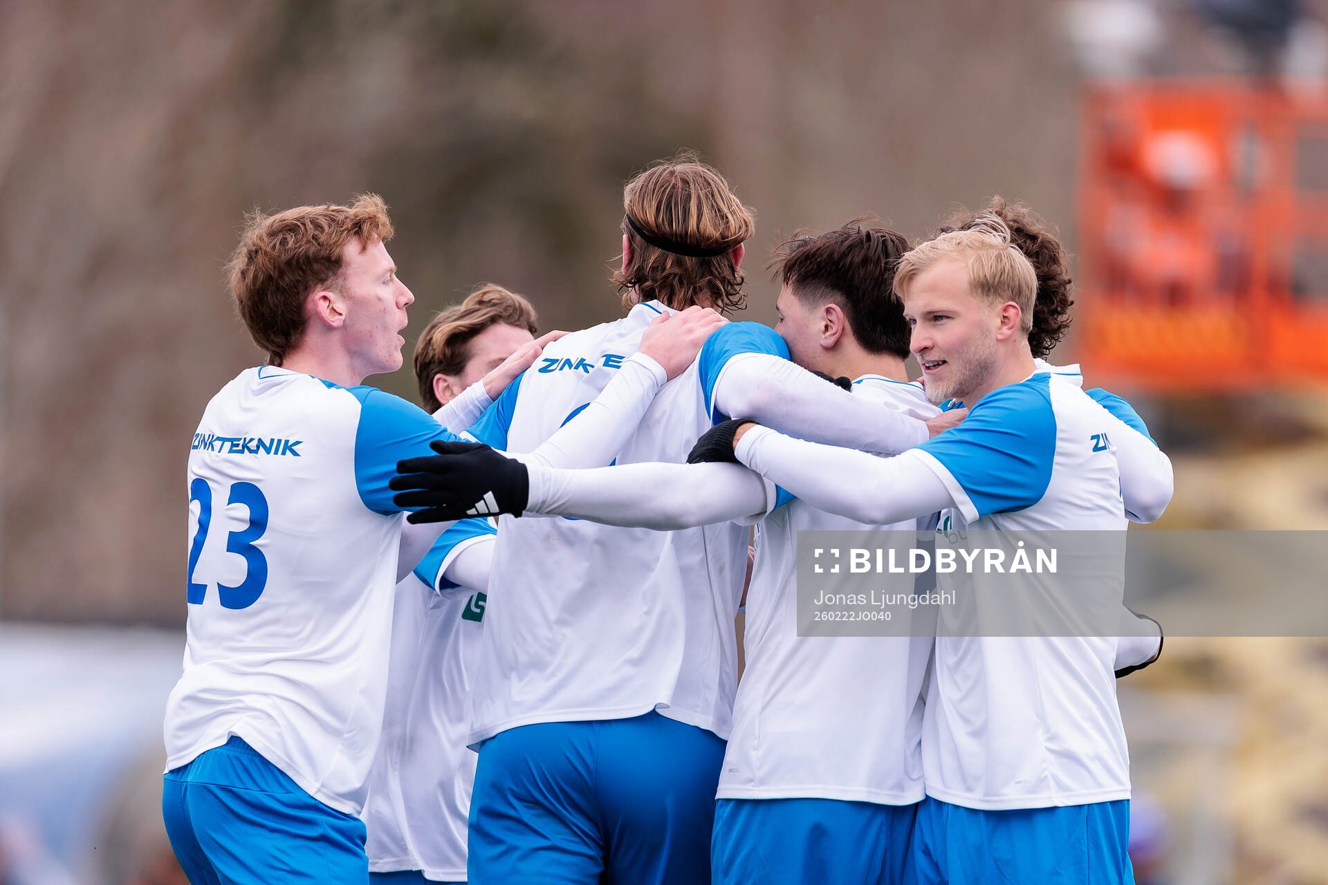 Värnamos Kai Meriluoto jublar