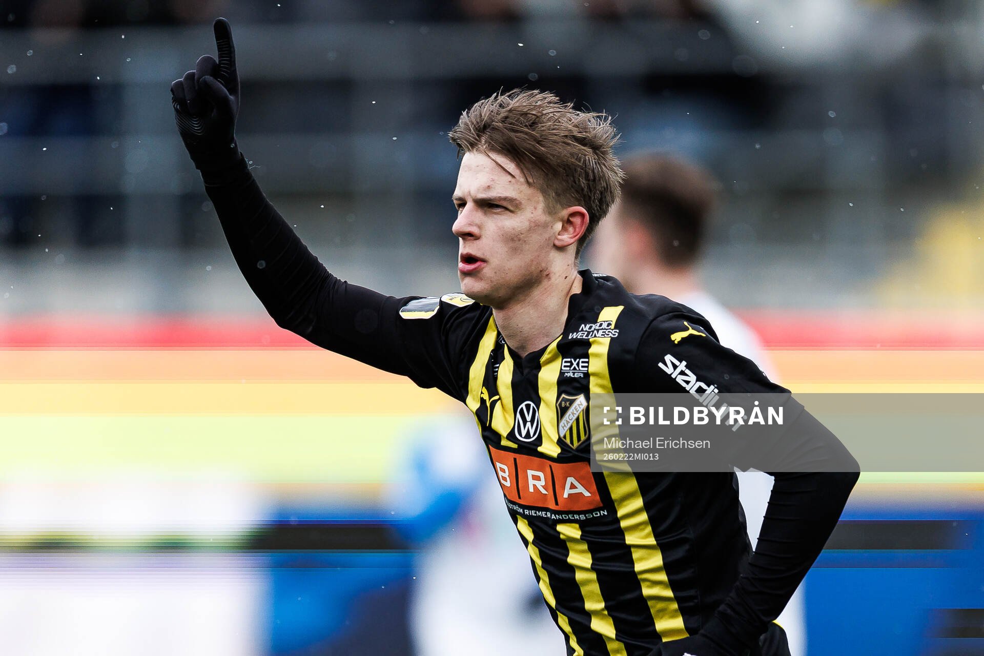 Häckens Adrian Svanbäck jublar