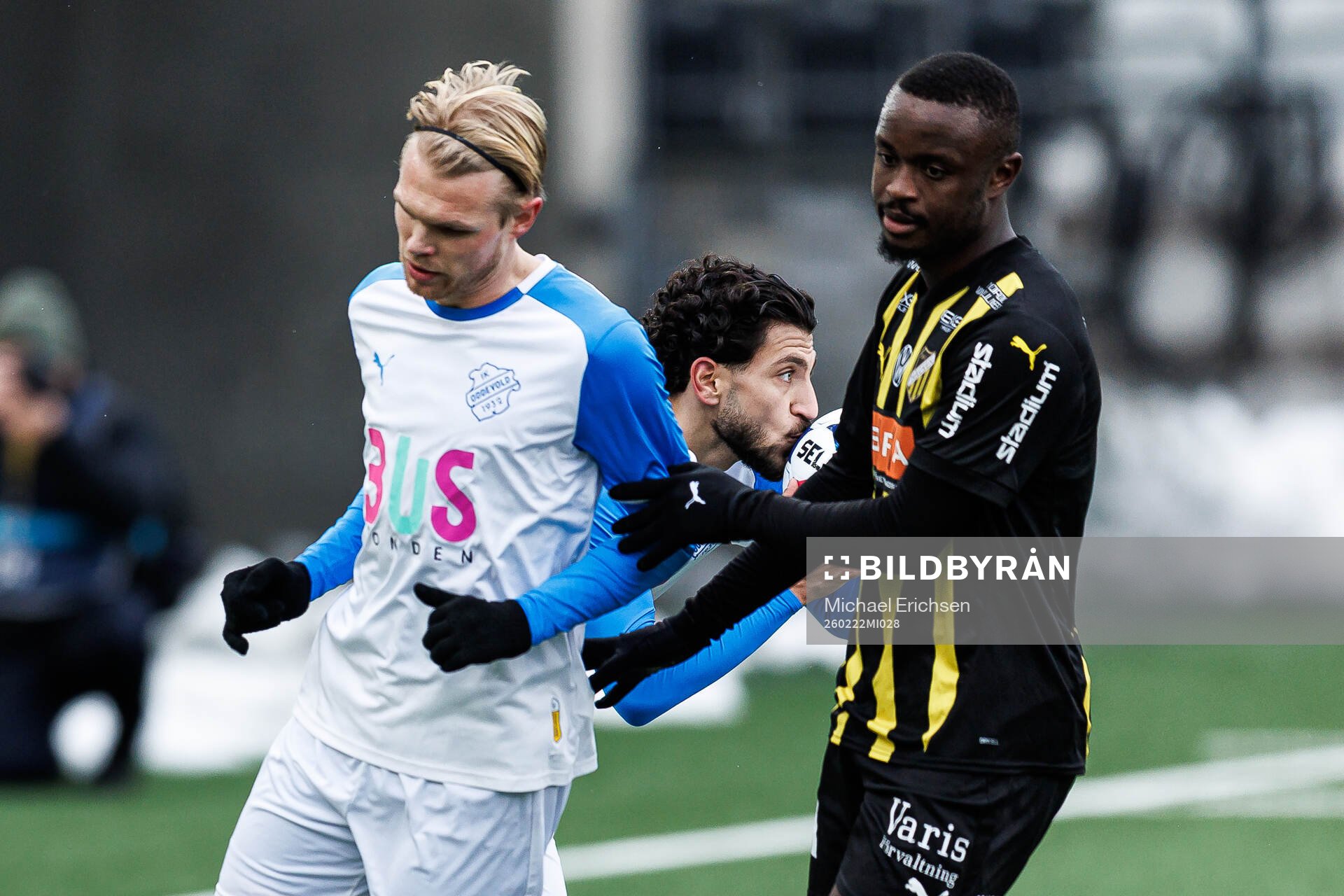 Oddevolds Leonardo Farah Shahin jublar