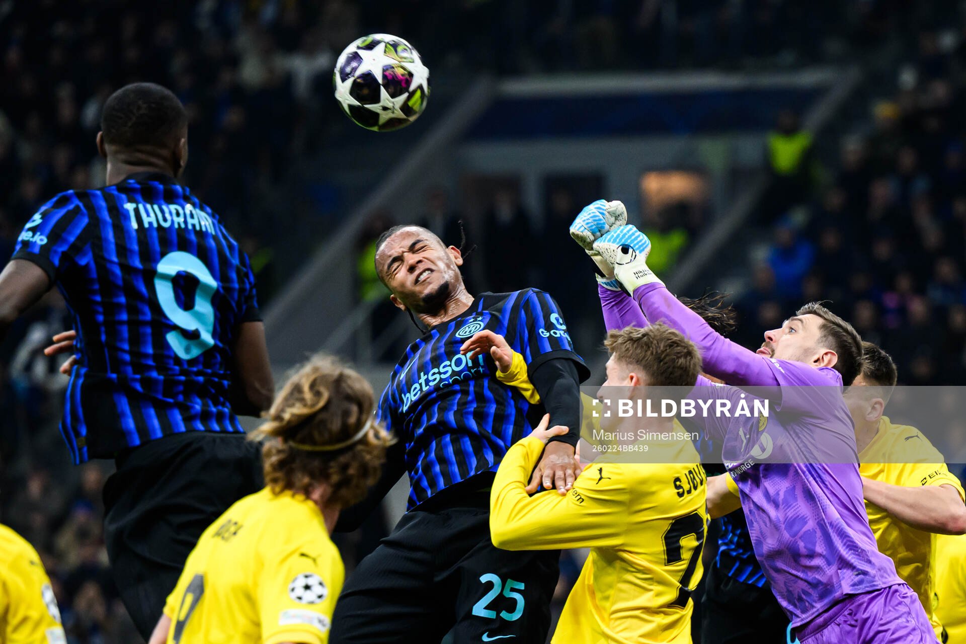 Manuel Akanji of Inter and goalkeeper Nikita Haikin of