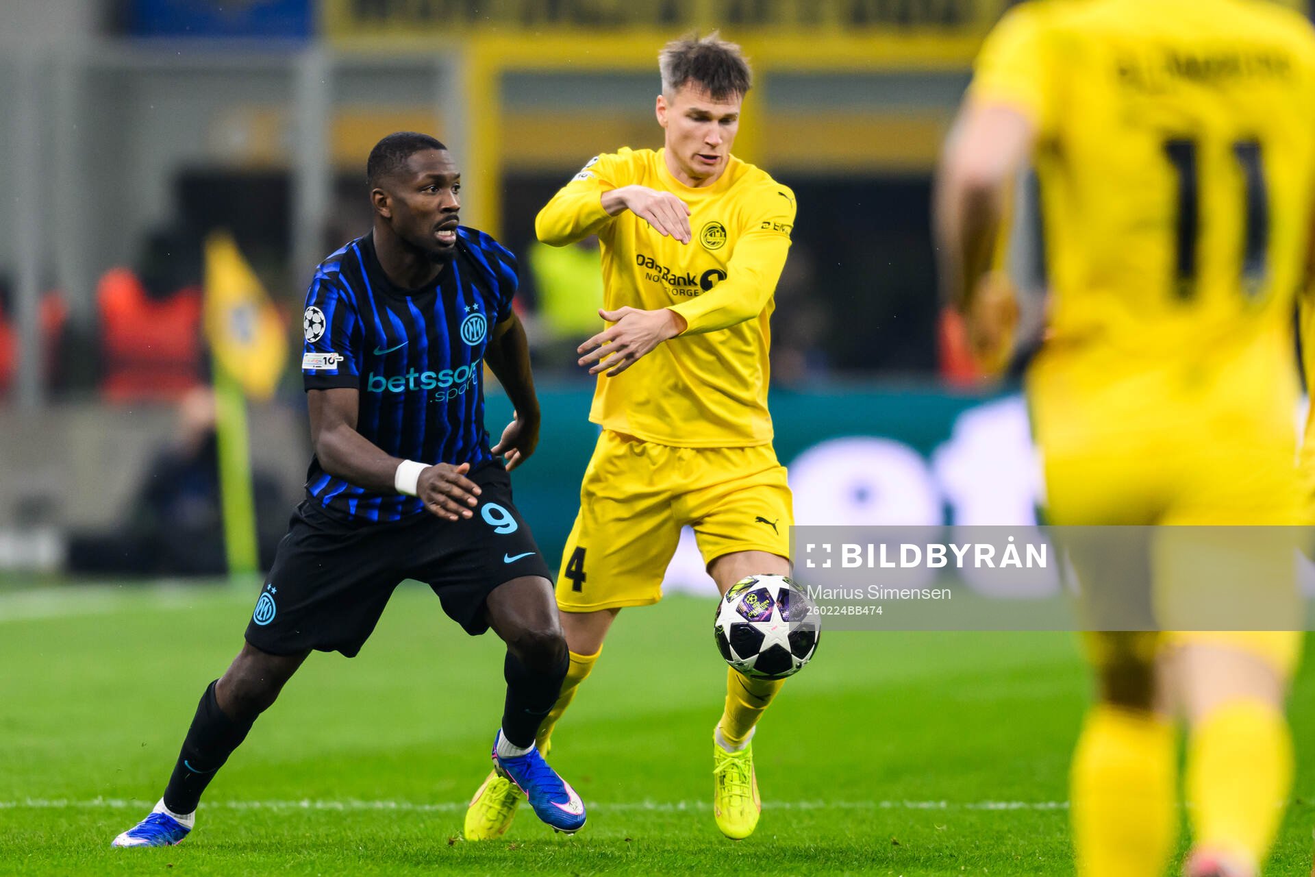 Marcus Thuram of Inter and Odin Bjørtuft of Bodø/Glimt