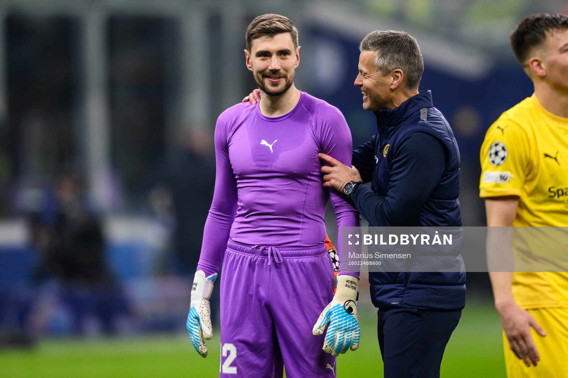 Goalkeeper Nikita Haikin and Head coach Kjetil Knutsen of