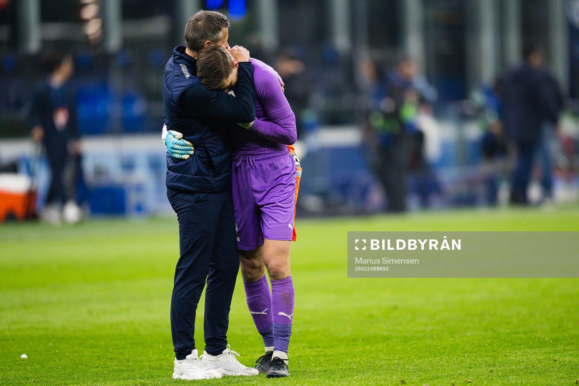 Head coach Kjetil Knutsen and goalkeeper Nikita Haikin of