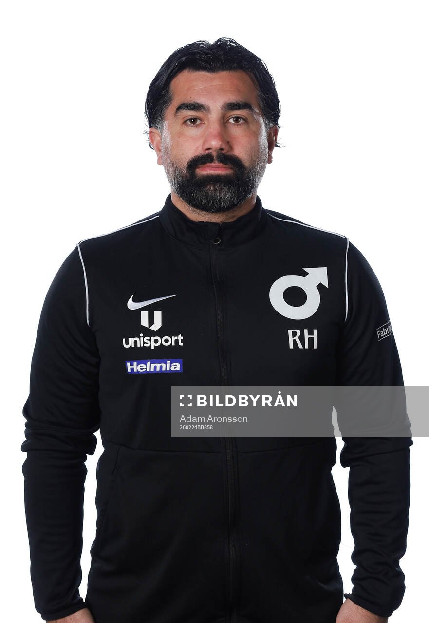 Degerfors assisterande tränare Rebaz Hassan