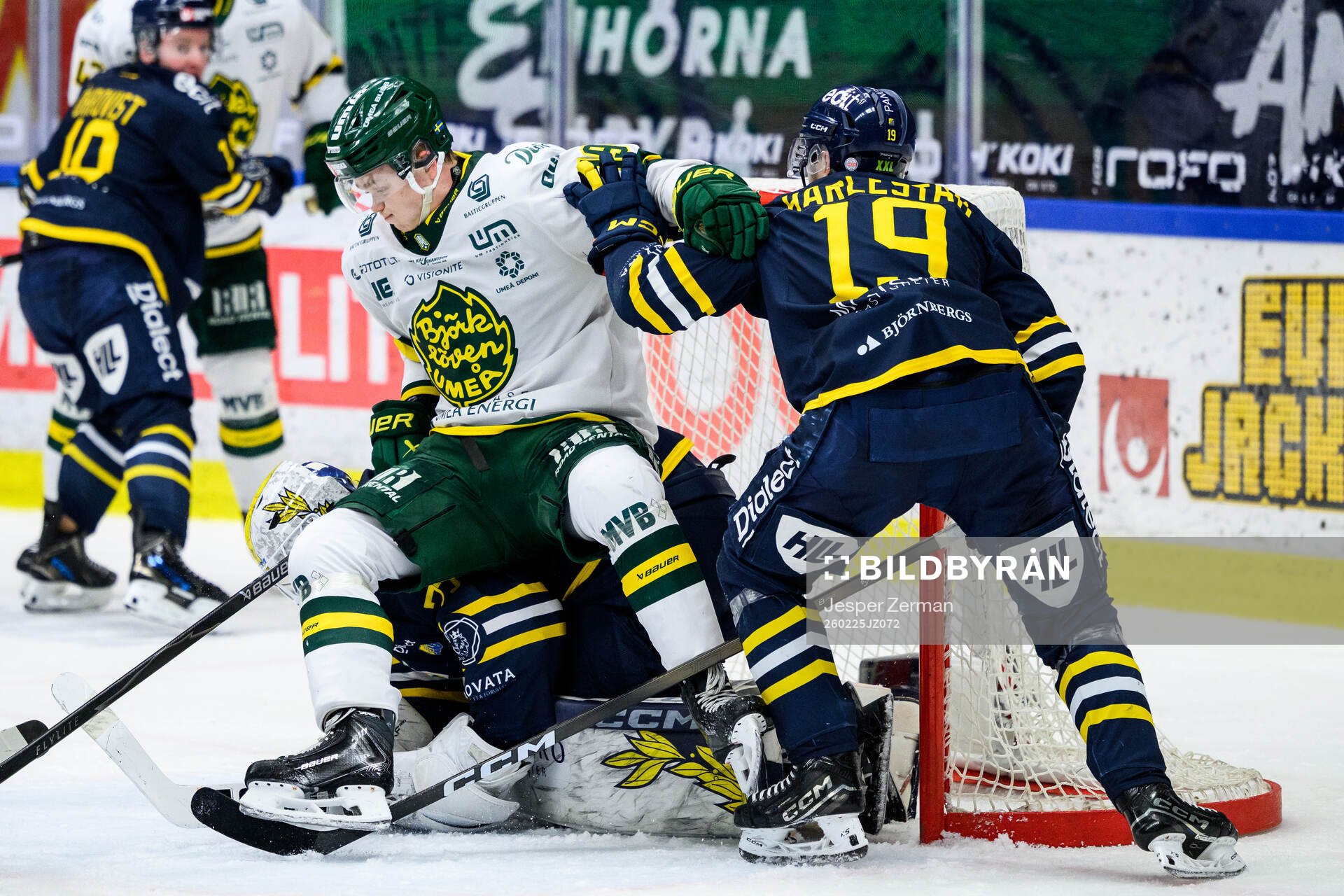 Björklövens Liam Dower Nilsson och Södertäljes Hampus