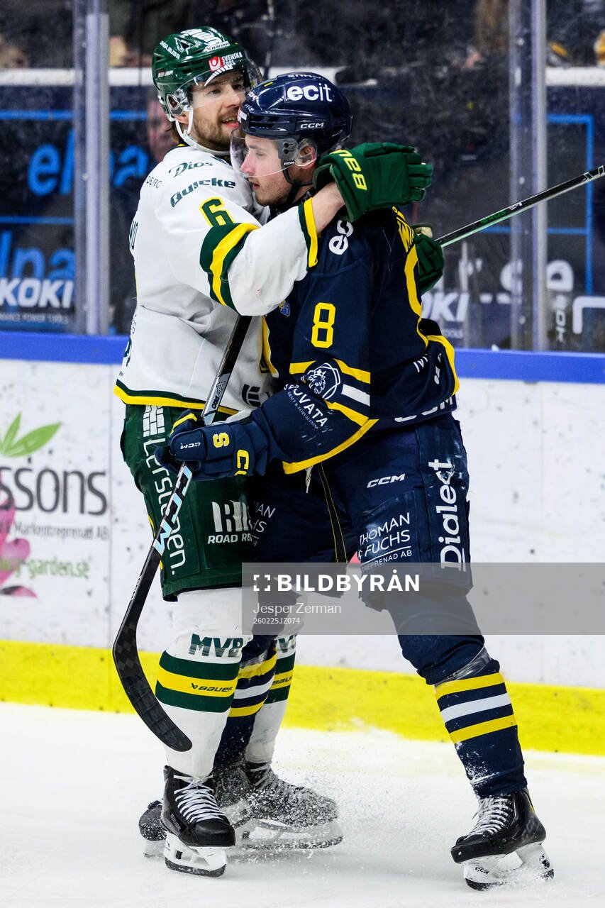 Björklövens Olli Vainio och Södertäljes William Wiå