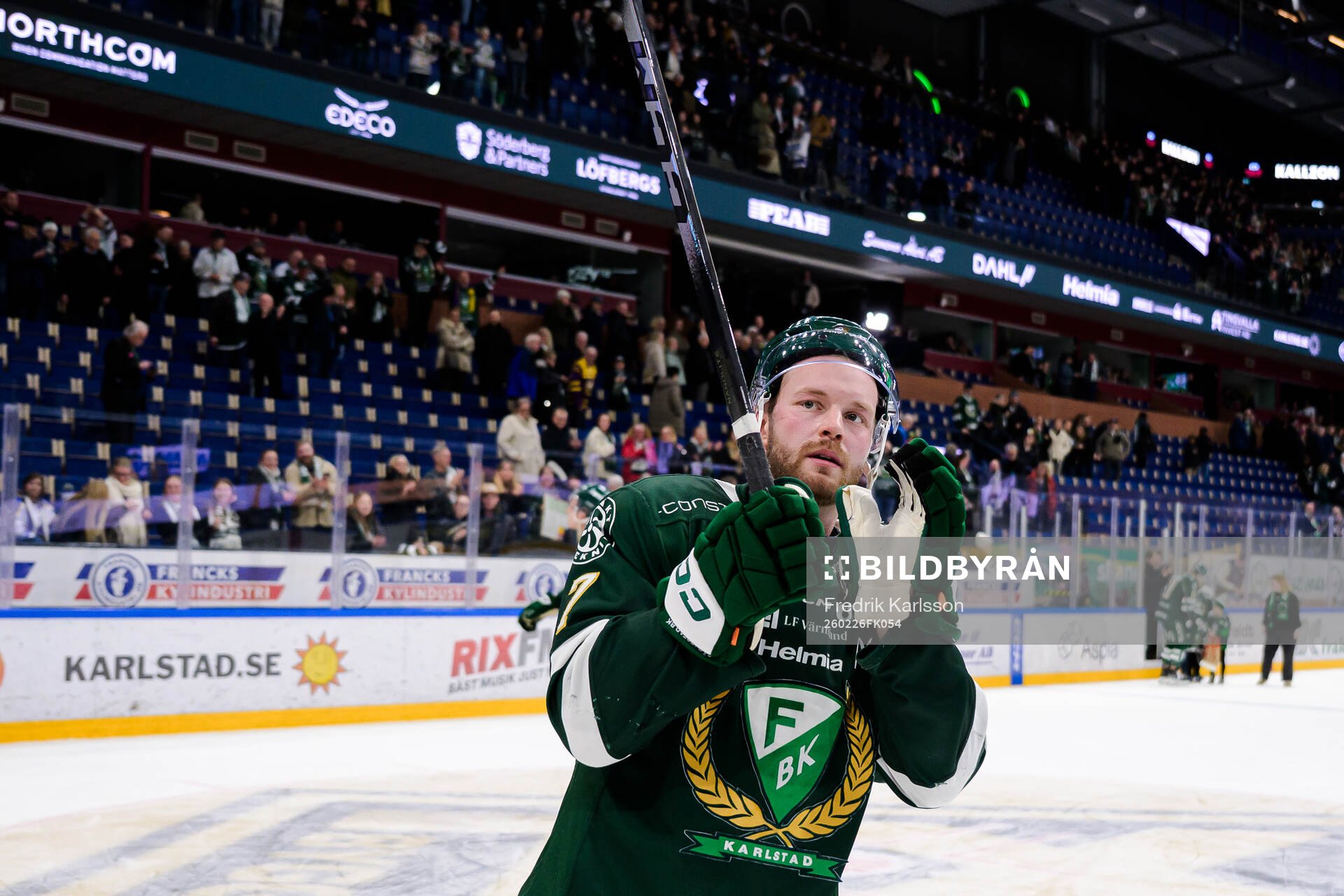 Färjestads Axel Bergkvist jublar