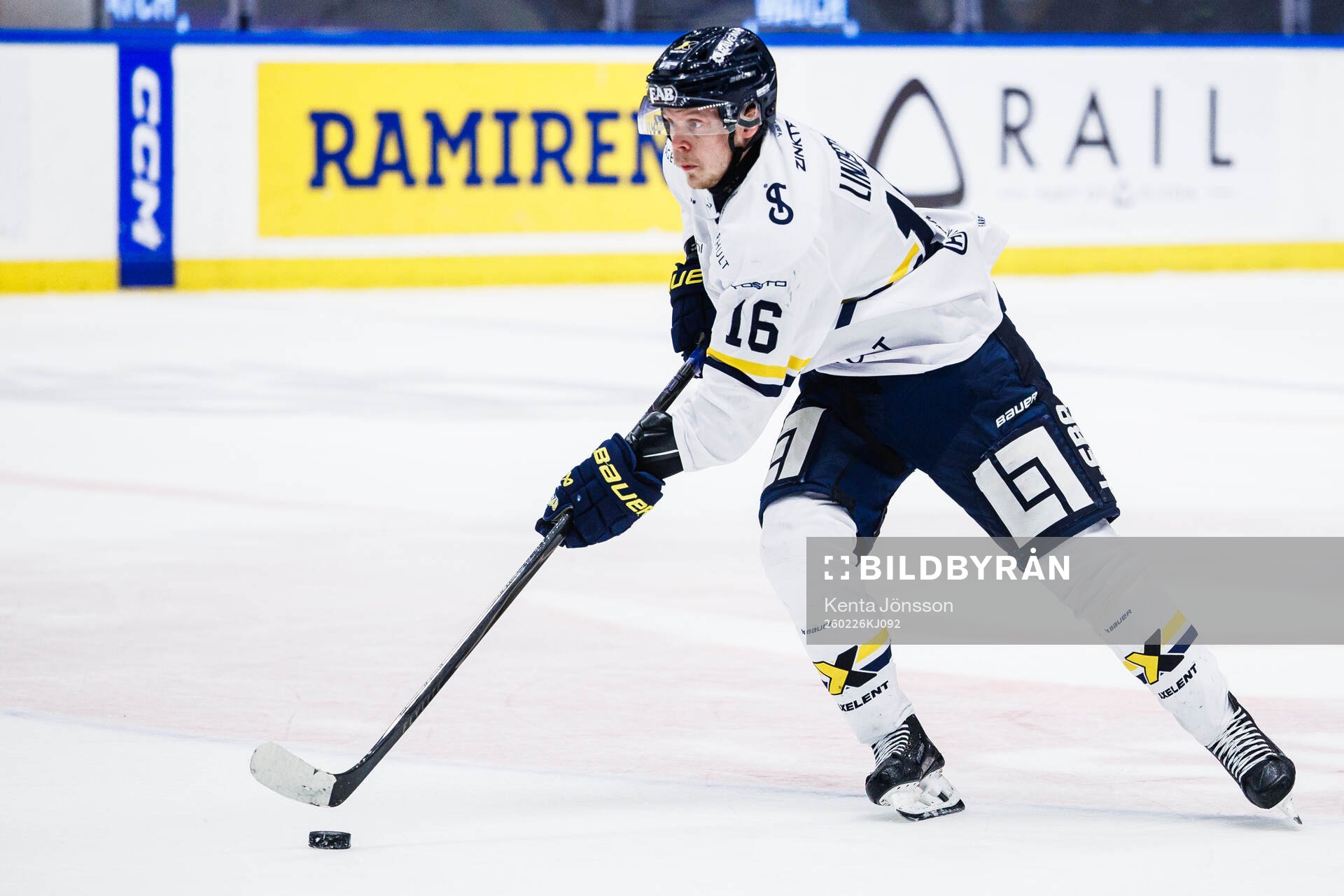 s Linus Lindström