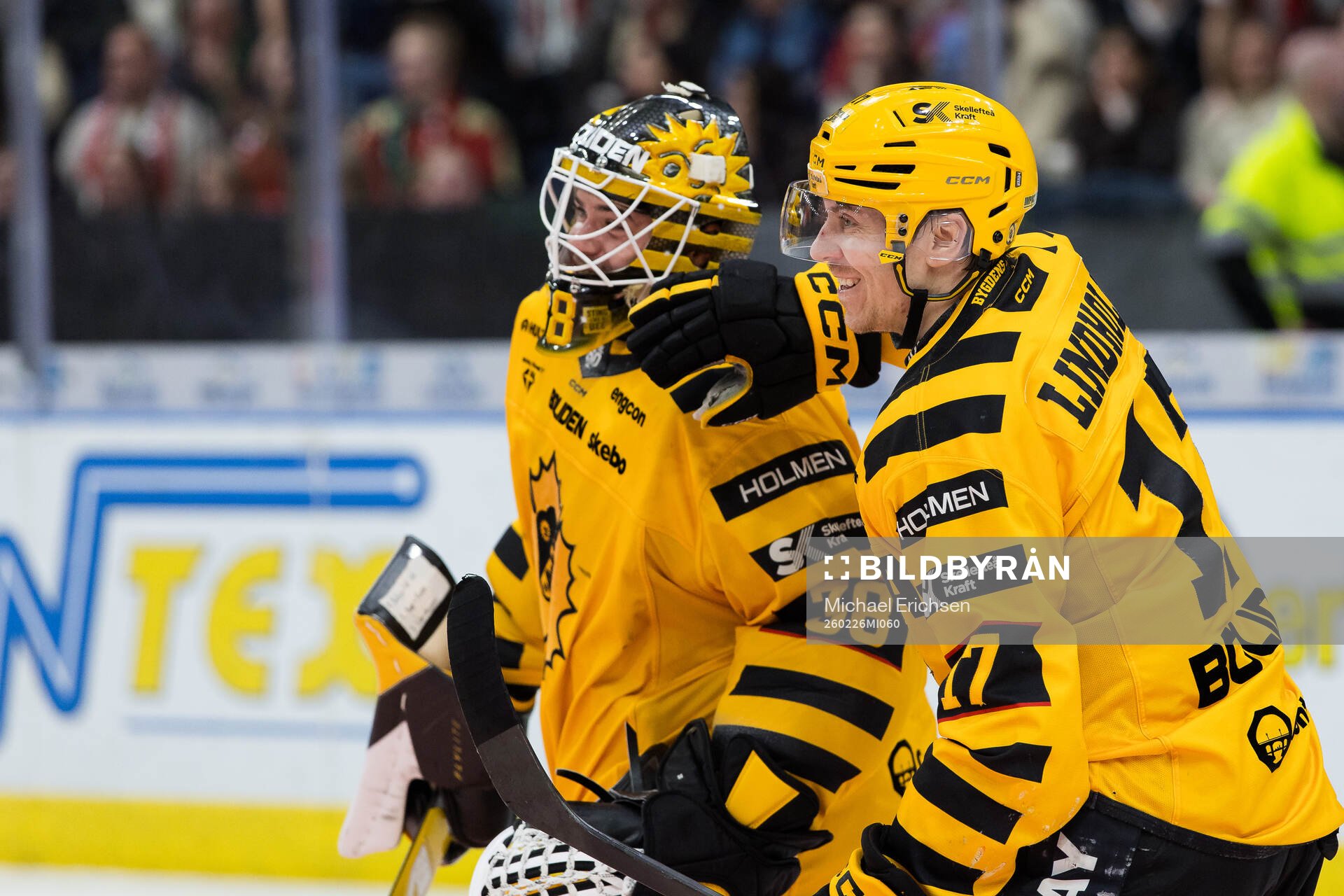 Skellefteås målvakt Strauss Mann och Theo Landström