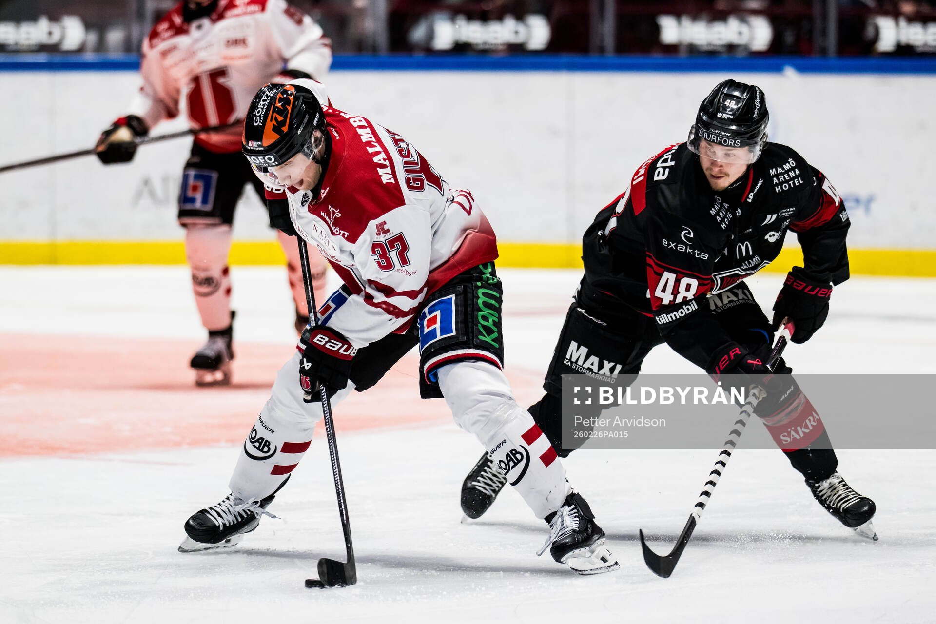 Örebros Glenn Gustafsson och Malmö Redhawks Lauri
