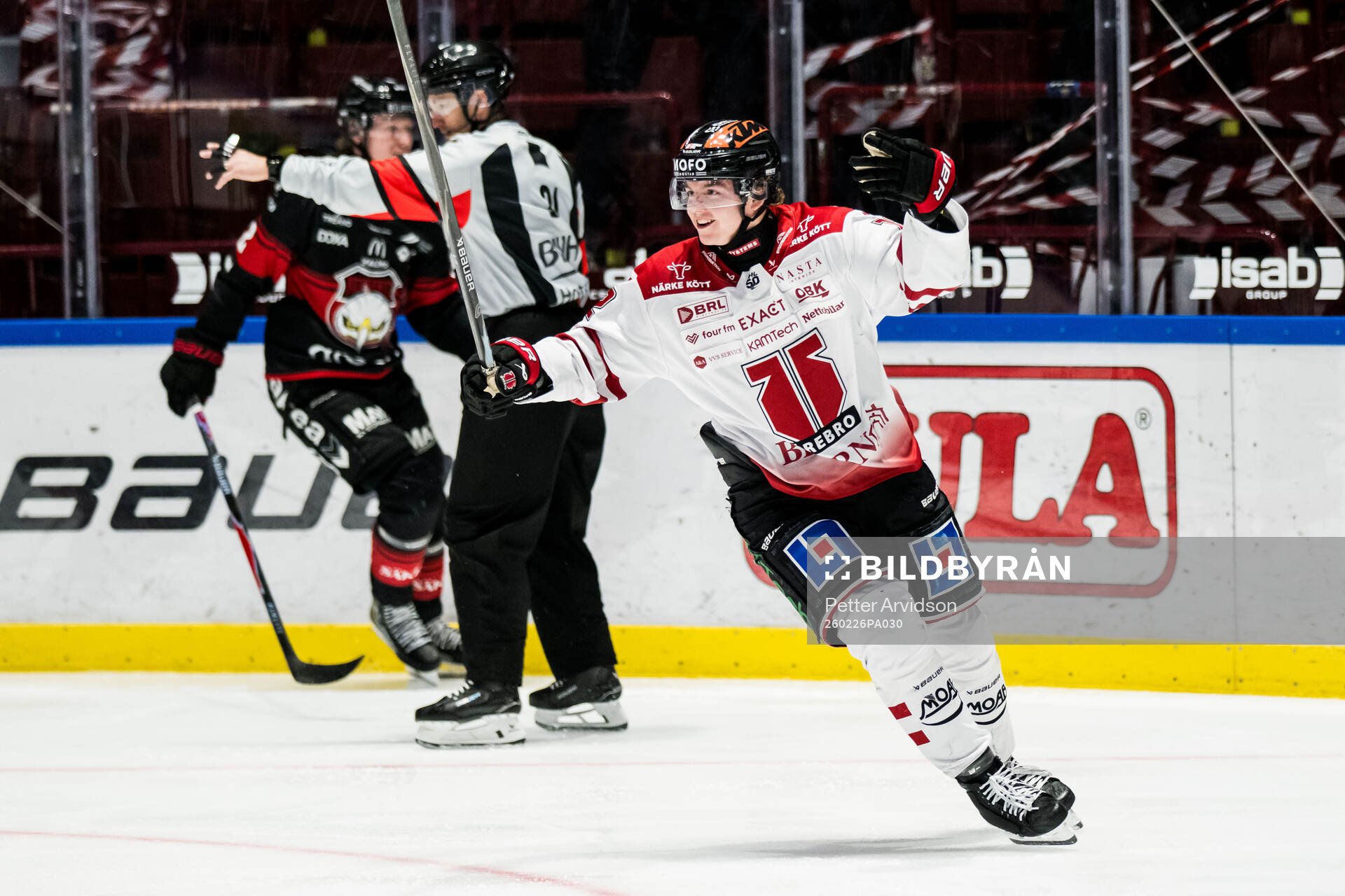 Örebros Noah Steen jublar