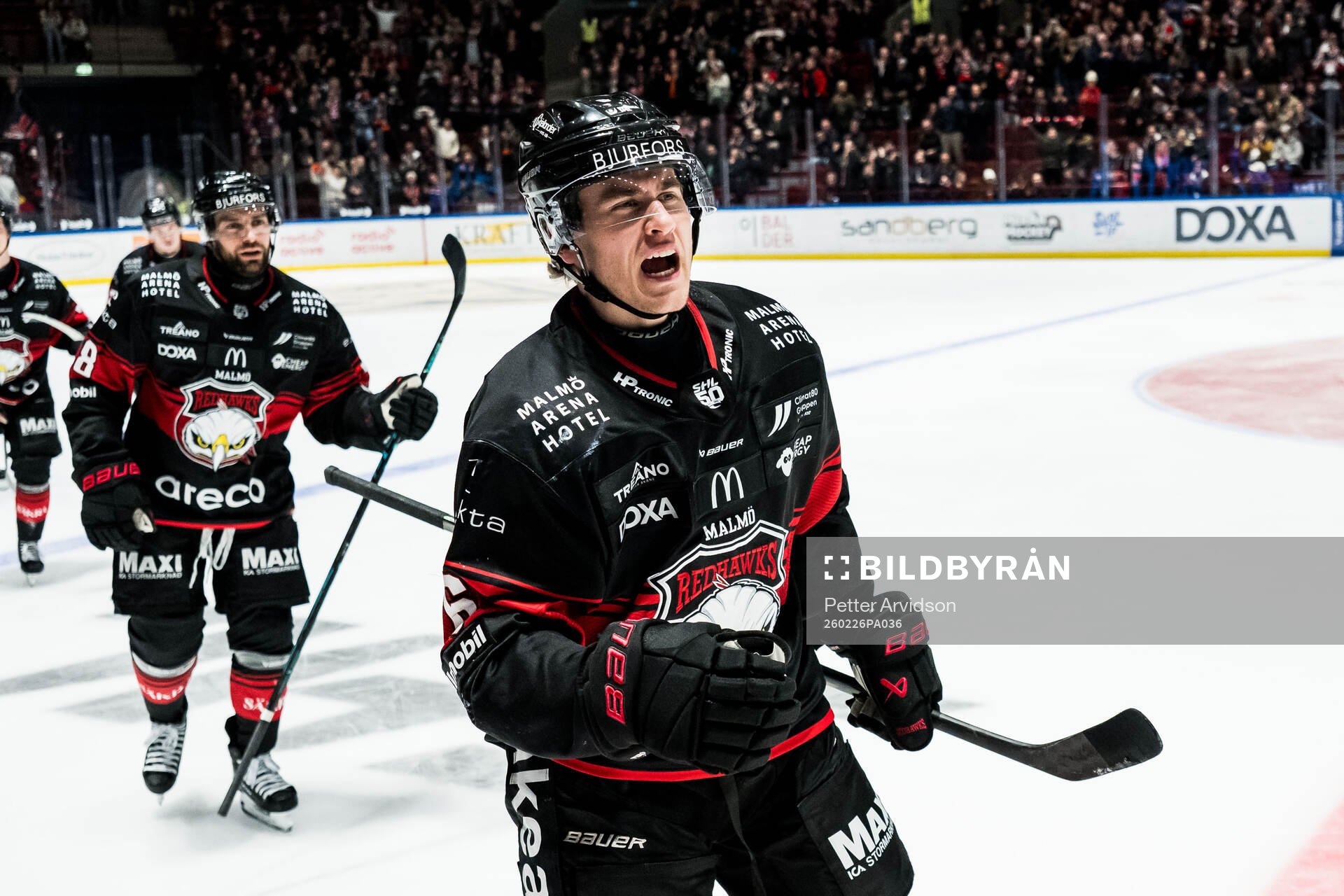 Malmö Redhawks Eemil Viro jublar